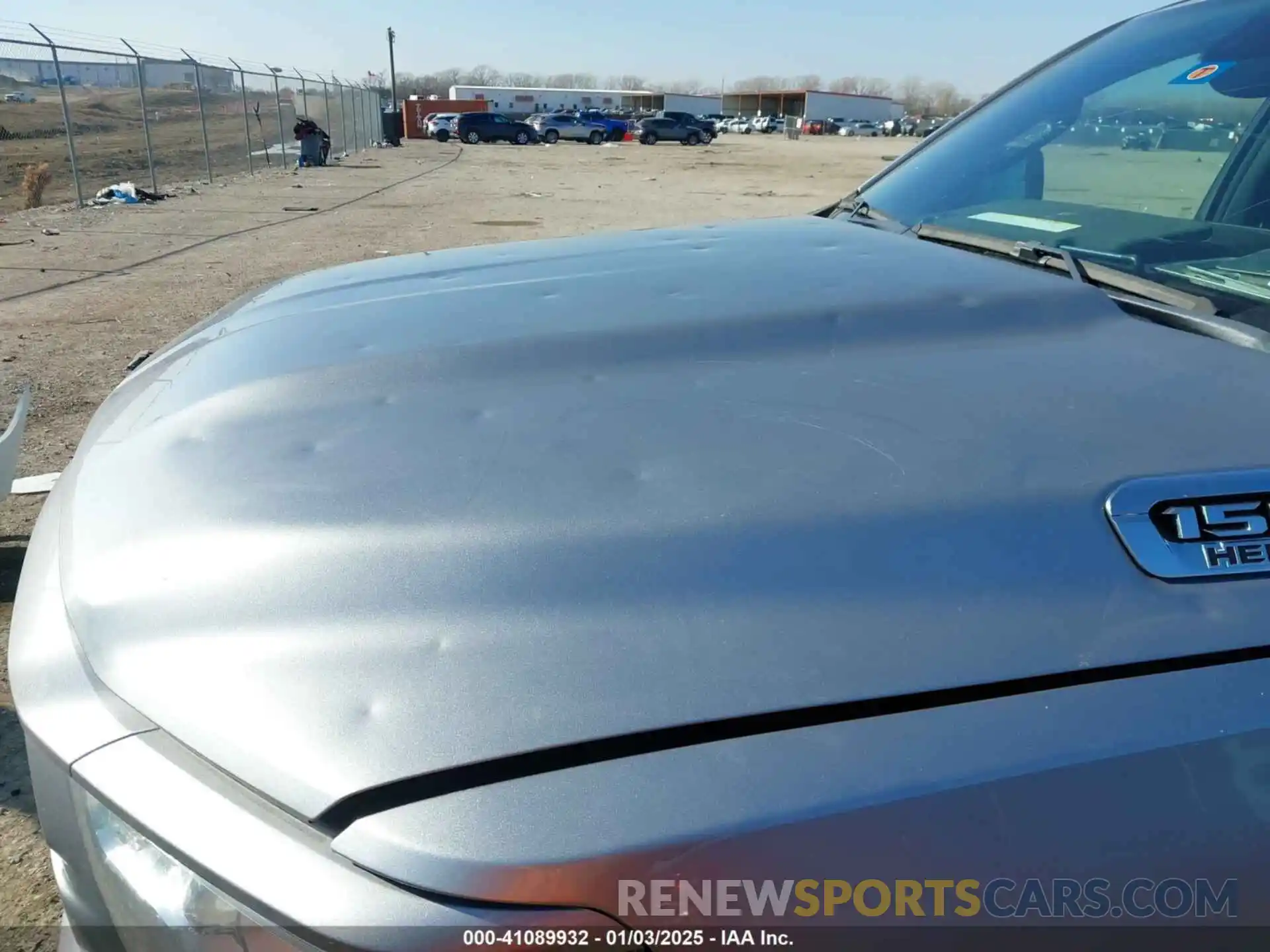 6 Photograph of a damaged car 1C6RREFT0NN431662 RAM 1500 2022