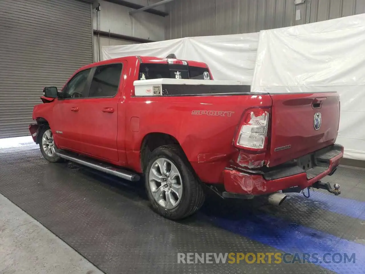 2 Photograph of a damaged car 1C6RREFT1NN464234 RAM 1500 2022