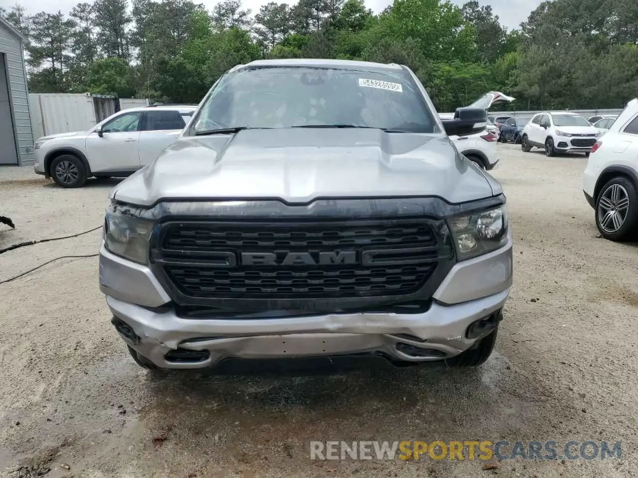 5 Photograph of a damaged car 1C6RREFT3NN336335 RAM 1500 2022
