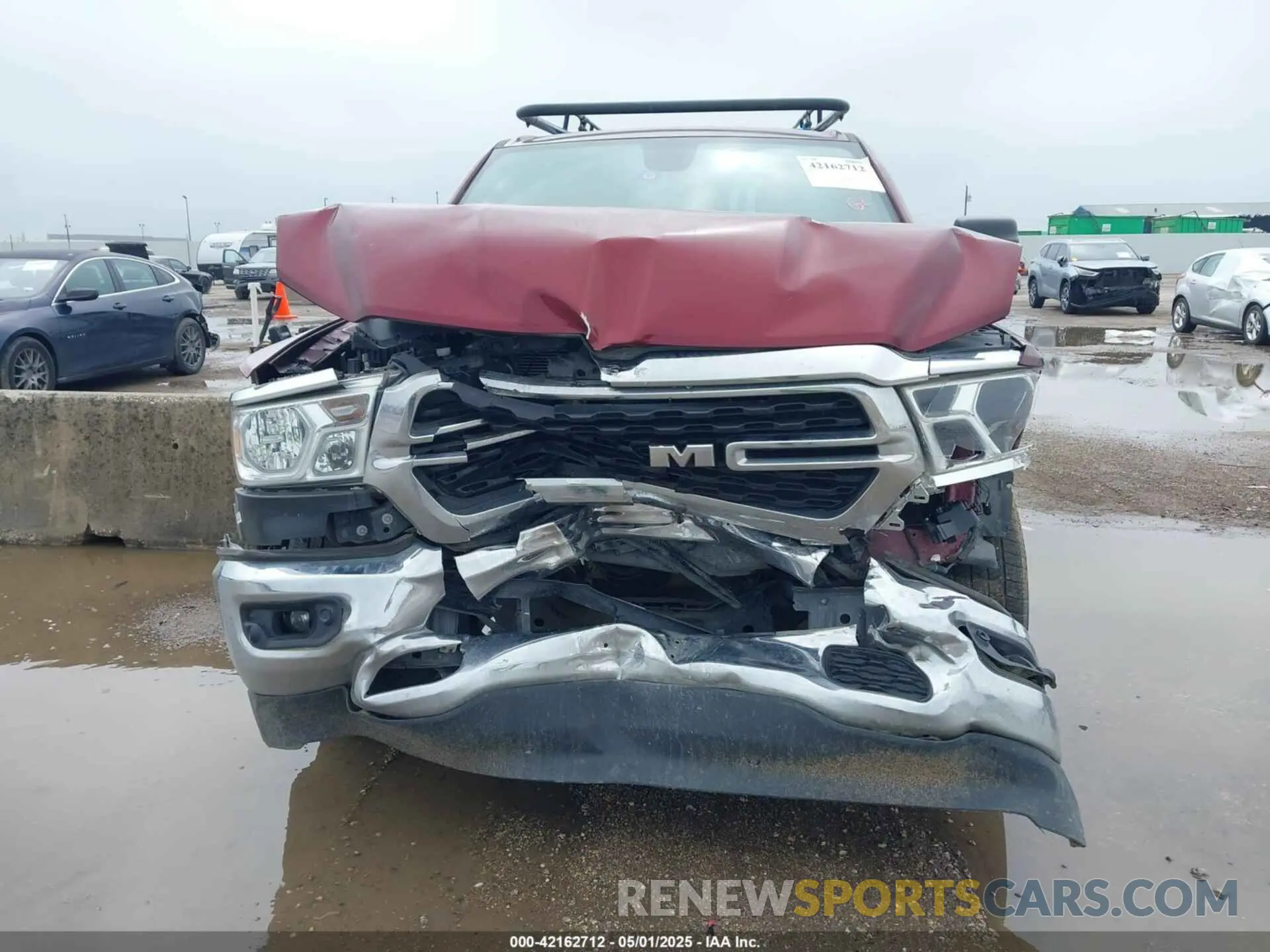 6 Photograph of a damaged car 1C6RREFT4NN119974 RAM 1500 2022
