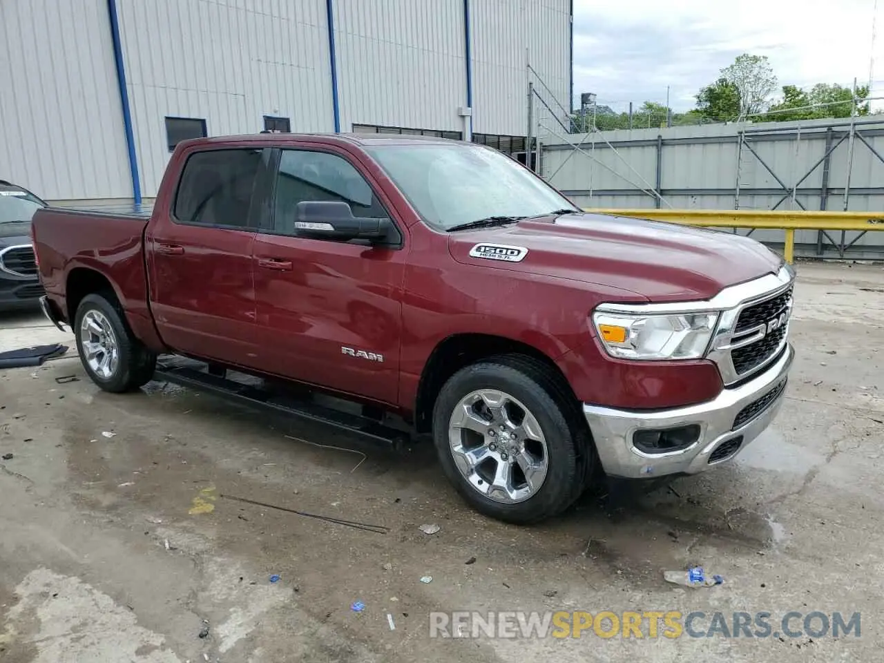 4 Photograph of a damaged car 1C6RREFT5NN261007 RAM 1500 2022