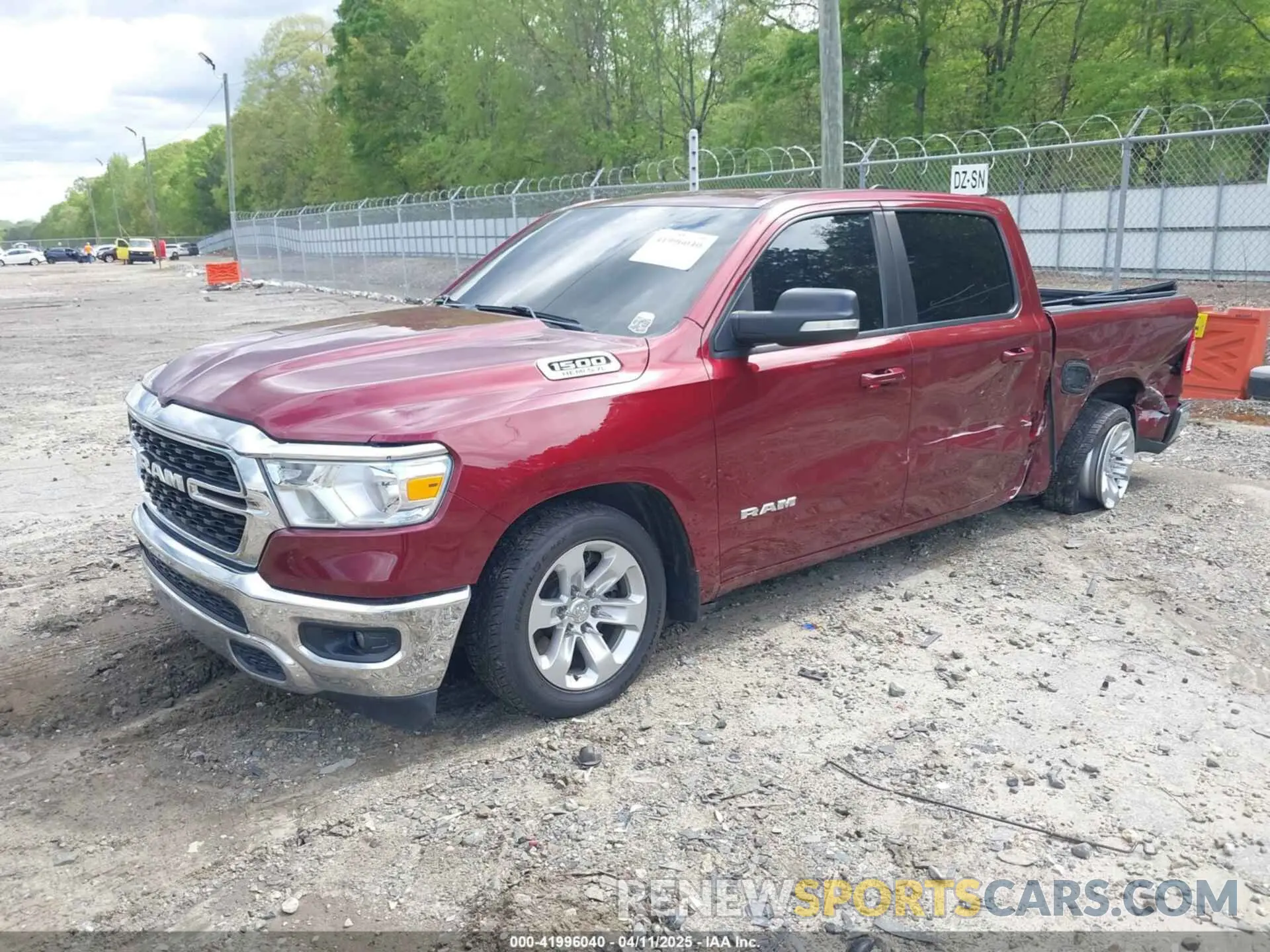 2 Photograph of a damaged car 1C6RREFT7NN105065 RAM 1500 2022
