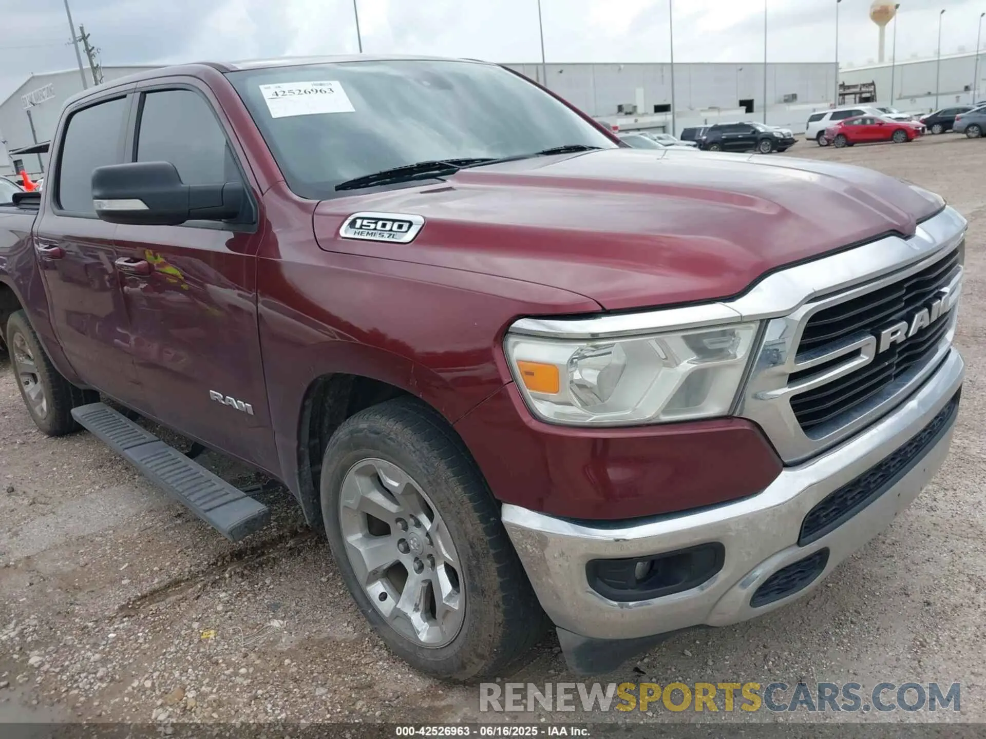 1 Photograph of a damaged car 1C6RREFT8NN187078 RAM 1500 2022