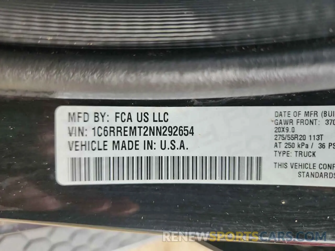 10 Photograph of a damaged car 1C6RREMT2NN292654 RAM 1500 2022
