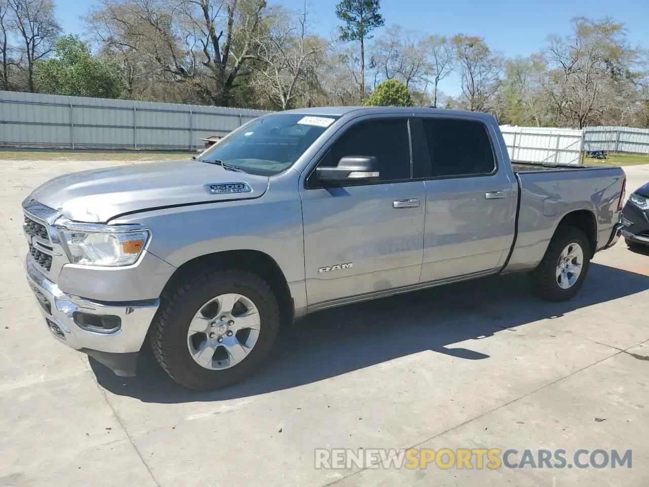 1 Photograph of a damaged car 1C6RREMT3NN227957 RAM 1500 2022