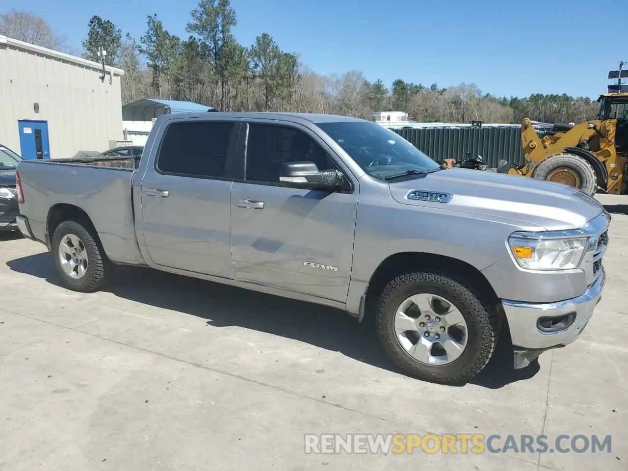 4 Photograph of a damaged car 1C6RREMT3NN227957 RAM 1500 2022
