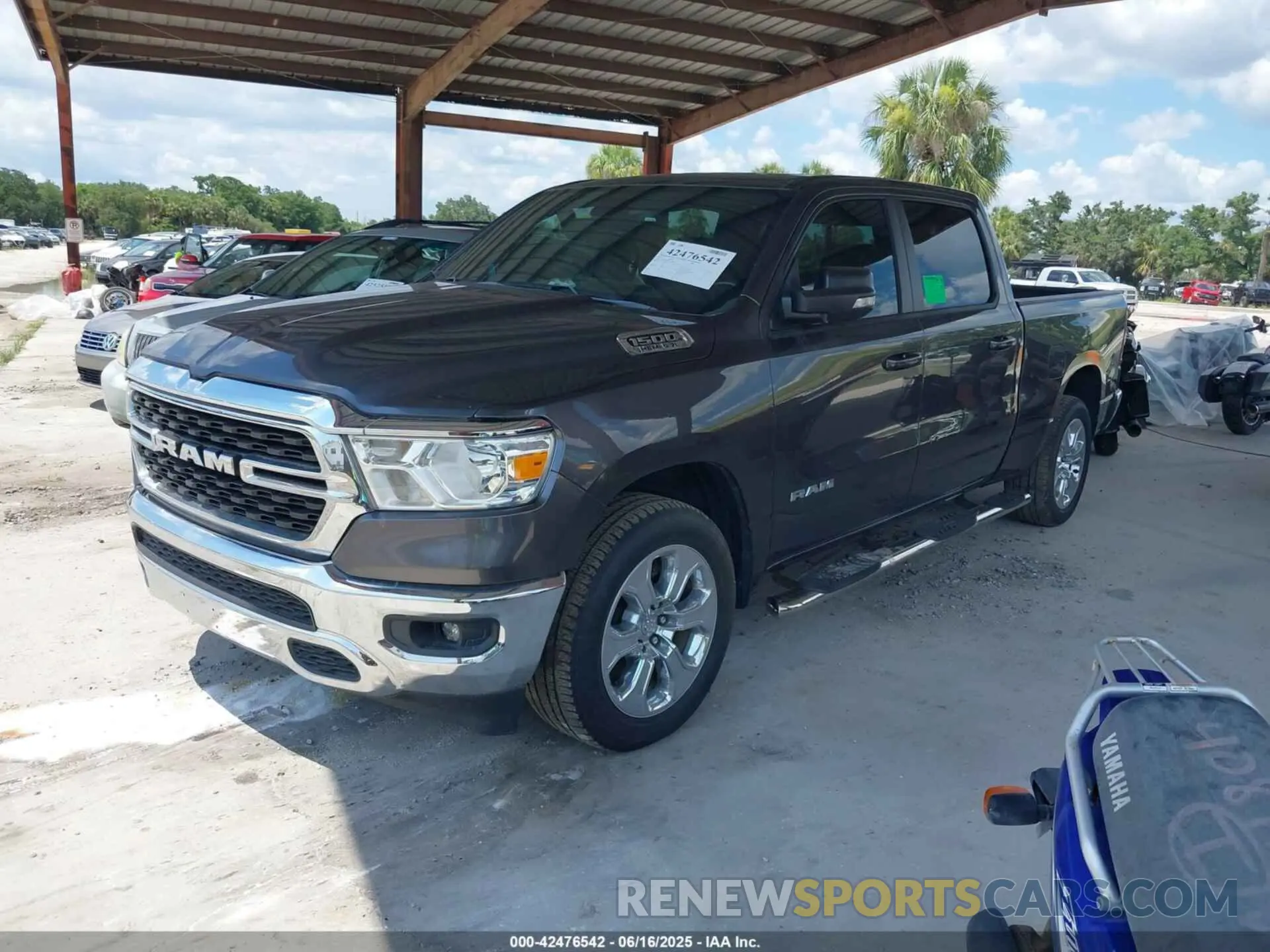 2 Photograph of a damaged car 1C6RREMT5NN190846 RAM 1500 2022