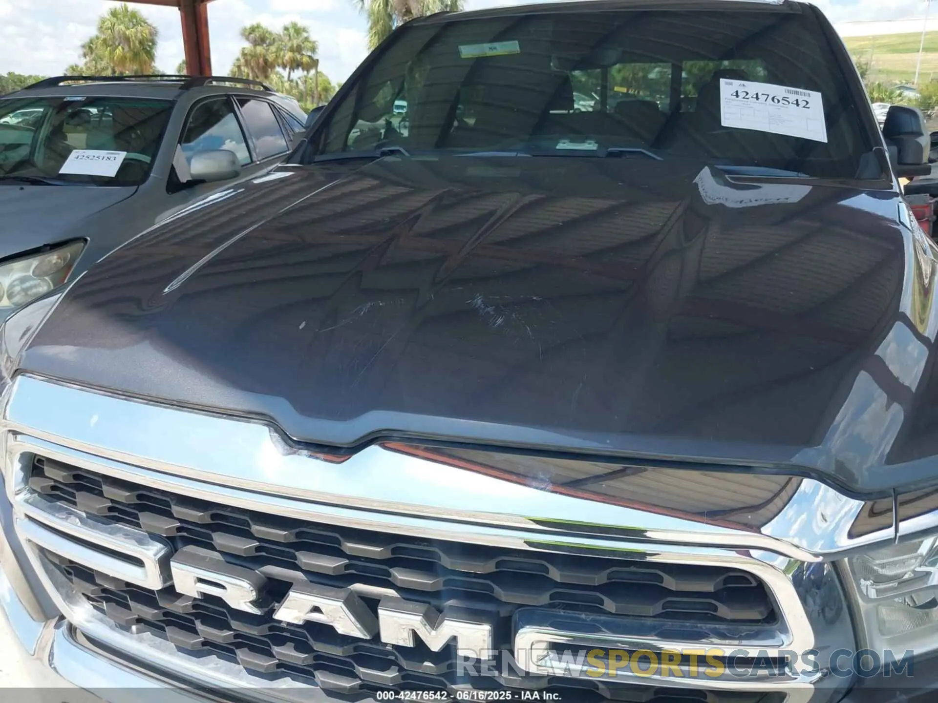20 Photograph of a damaged car 1C6RREMT5NN190846 RAM 1500 2022