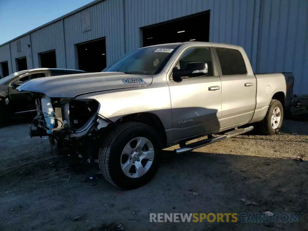 1 Photograph of a damaged car 1C6RREMT9NN276726 RAM 1500 2022