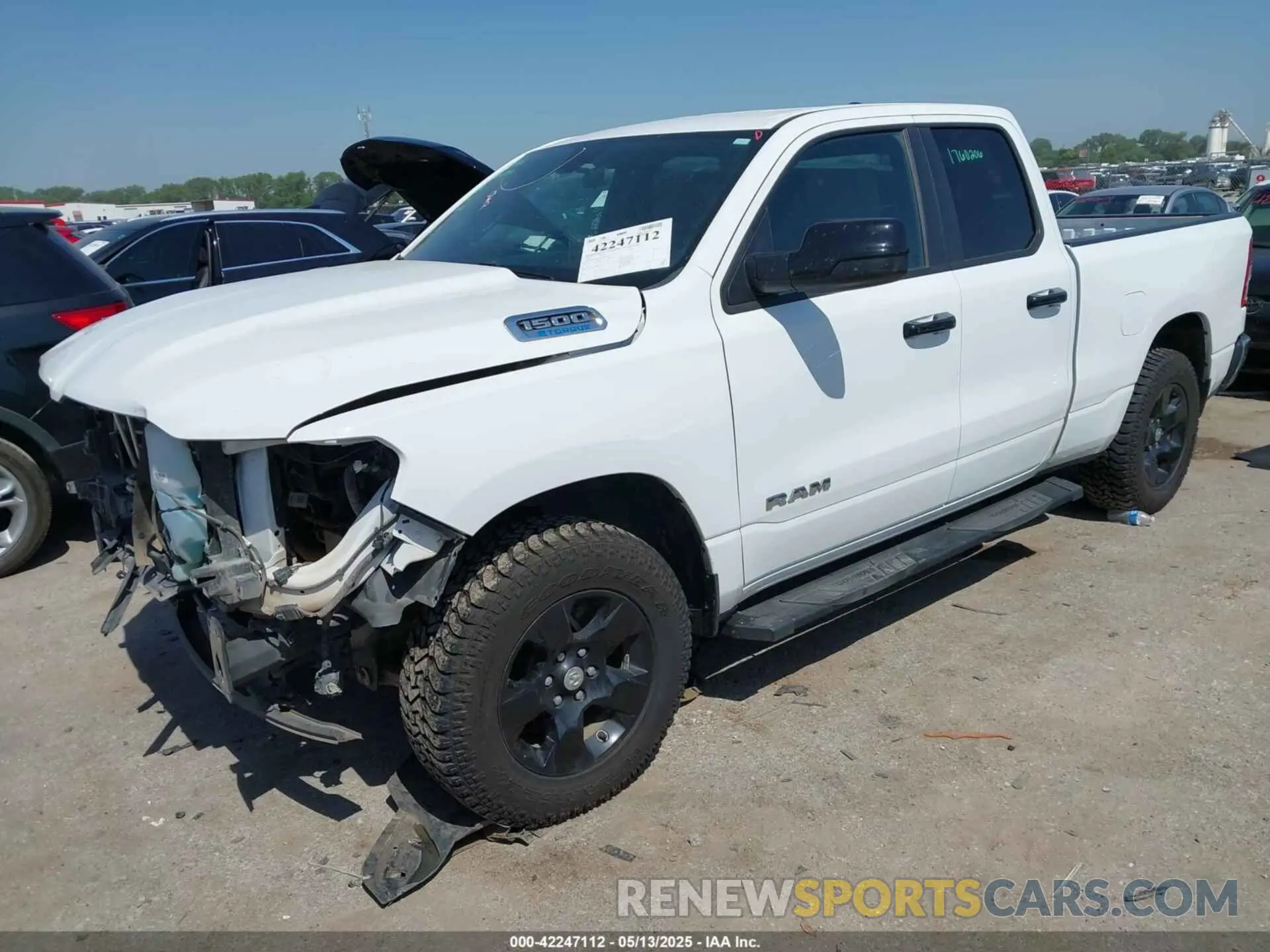 2 Photograph of a damaged car 1C6RRFBG0NN287478 RAM 1500 2022