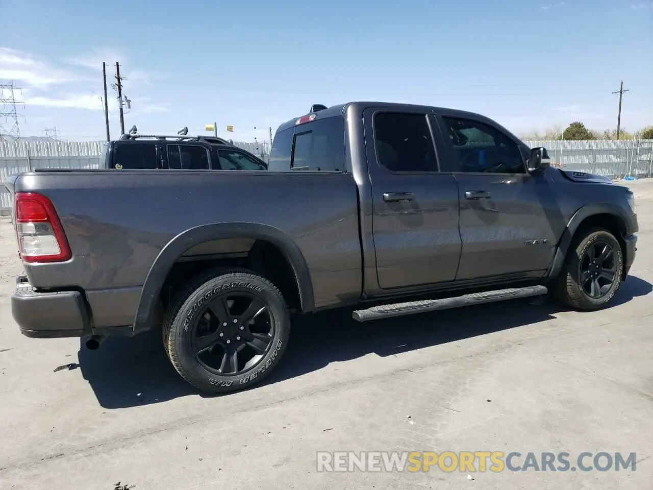 3 Photograph of a damaged car 1C6RRFBG1NN263786 RAM 1500 2022