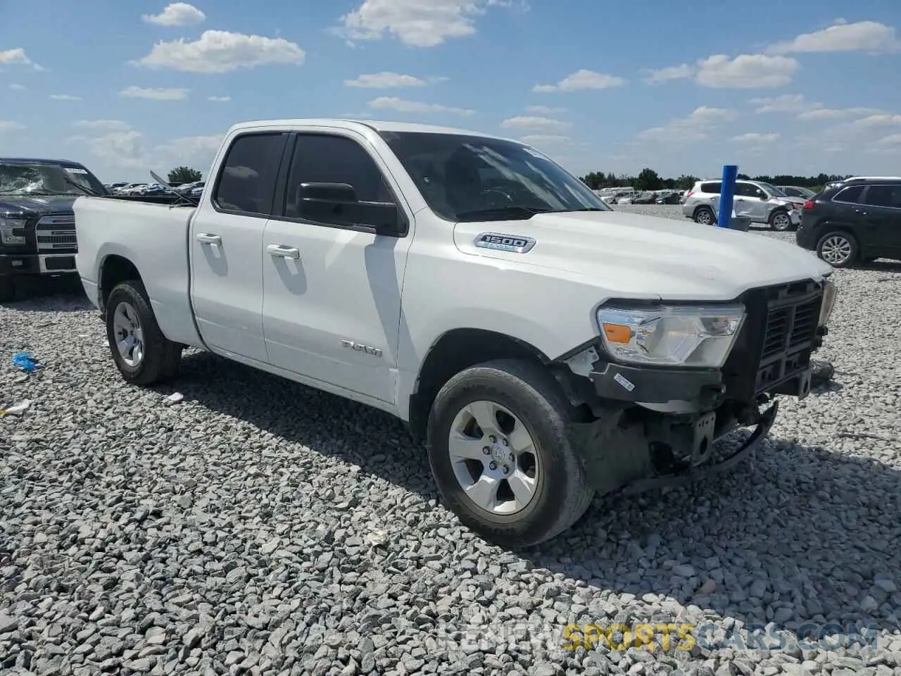 4 Photograph of a damaged car 1C6RRFBG1NN278899 RAM 1500 2022