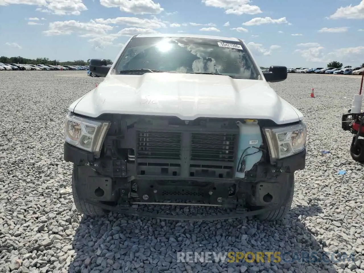 5 Photograph of a damaged car 1C6RRFBG1NN278899 RAM 1500 2022