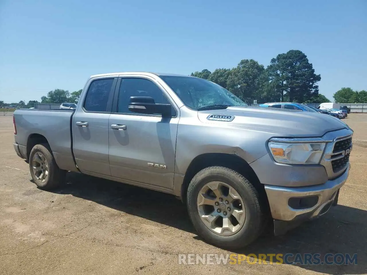 4 Photograph of a damaged car 1C6RRFBG4NN226893 RAM 1500 2022