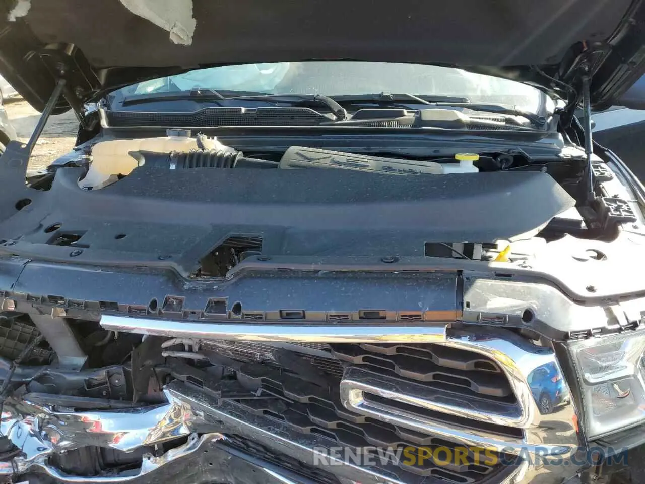 11 Photograph of a damaged car 1C6RRFBG6NN293365 RAM 1500 2022