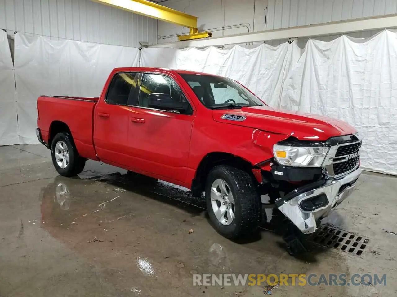 4 Photograph of a damaged car 1C6RRFBG7NN278731 RAM 1500 2022