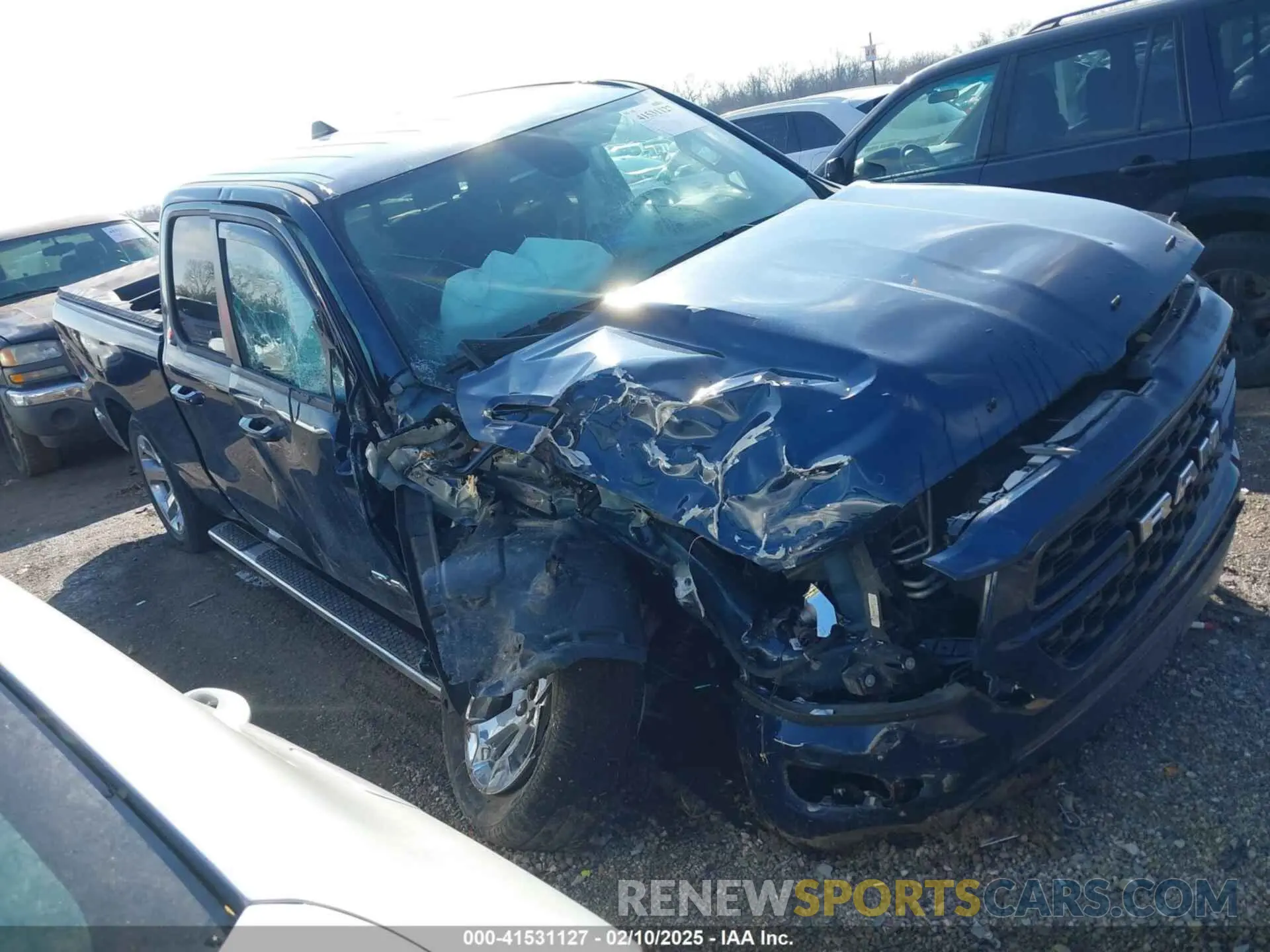 1 Photograph of a damaged car 1C6RRFBG7NN423072 RAM 1500 2022