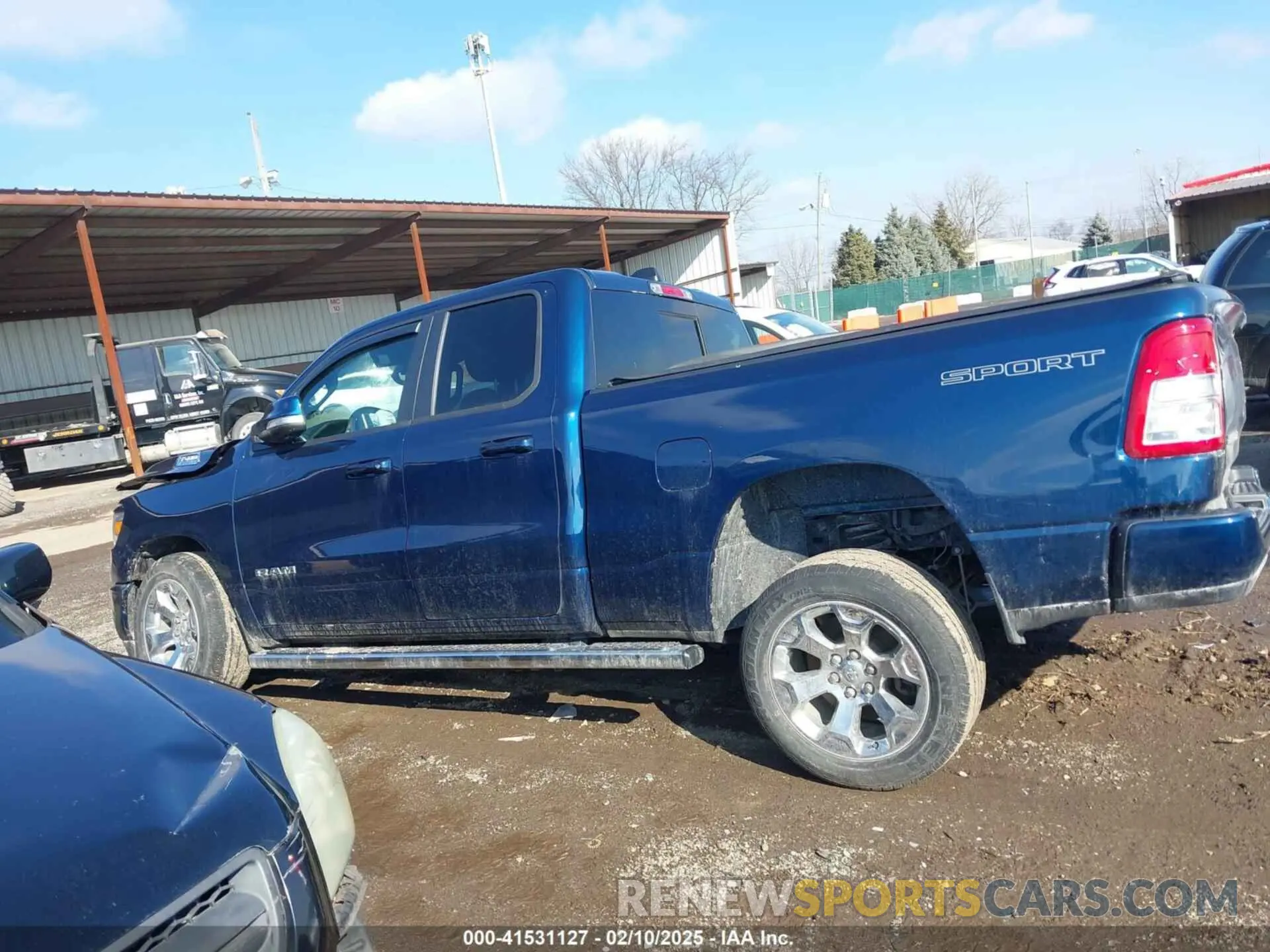 15 Photograph of a damaged car 1C6RRFBG7NN423072 RAM 1500 2022