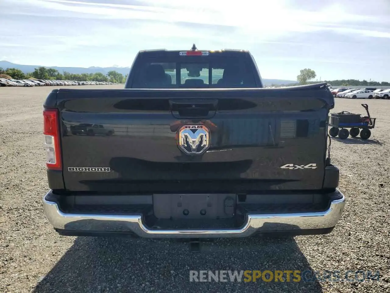 6 Photograph of a damaged car 1C6RRFBG9NN453285 RAM 1500 2022