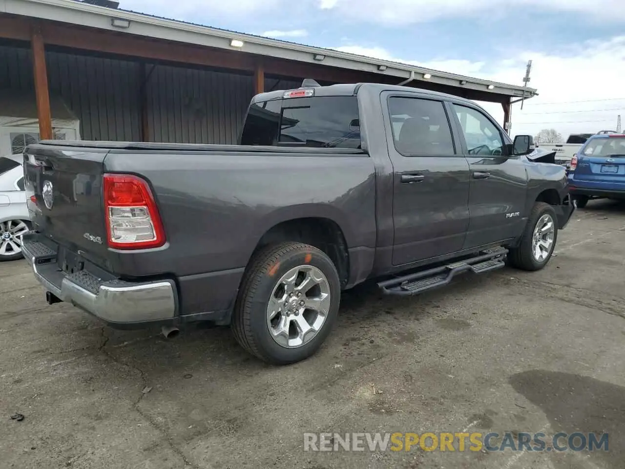 3 Photograph of a damaged car 1C6RRFFG0NN402641 RAM 1500 2022