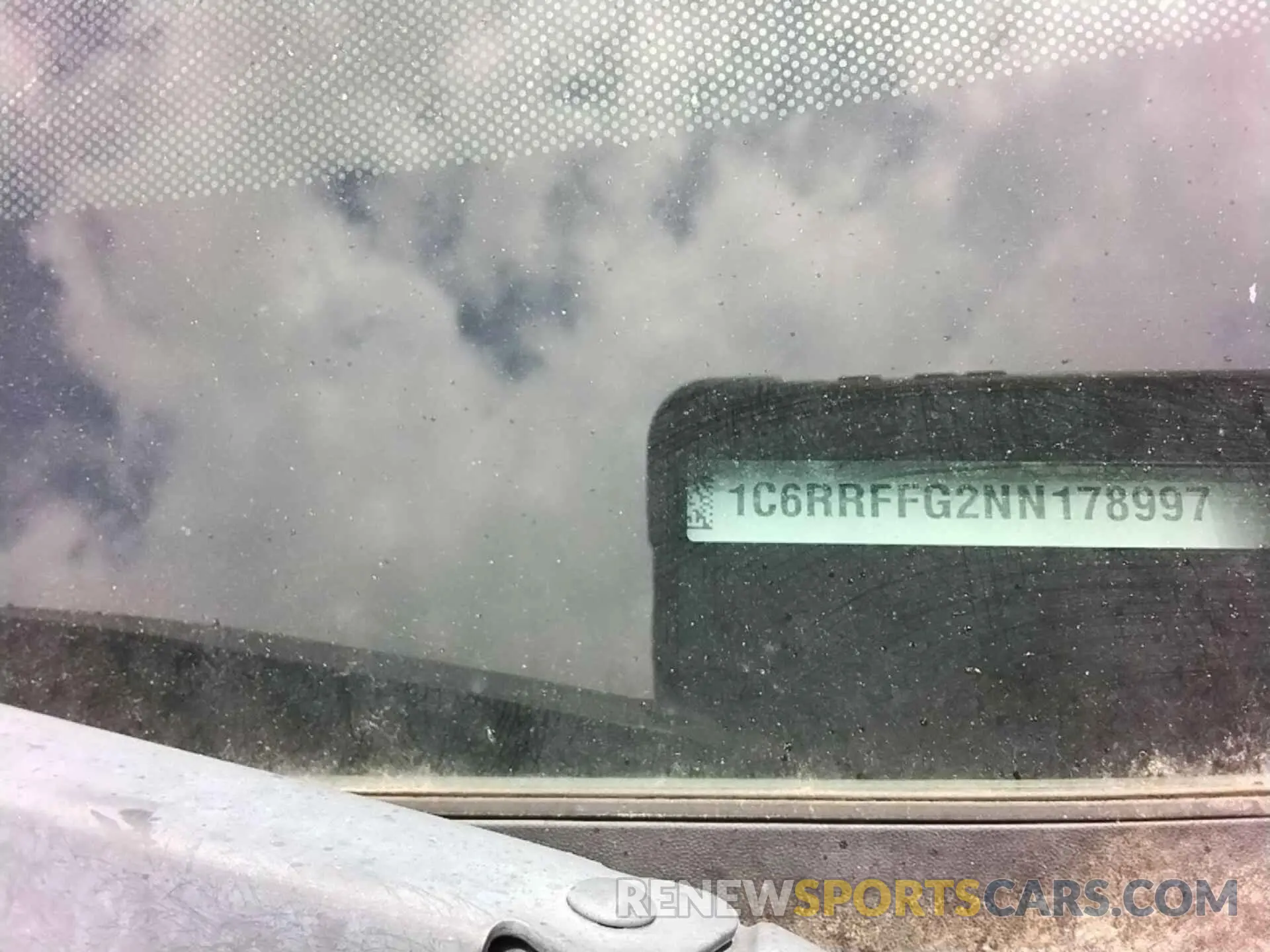 8 Photograph of a damaged car 1C6RRFFG2NN178997 RAM 1500 2022