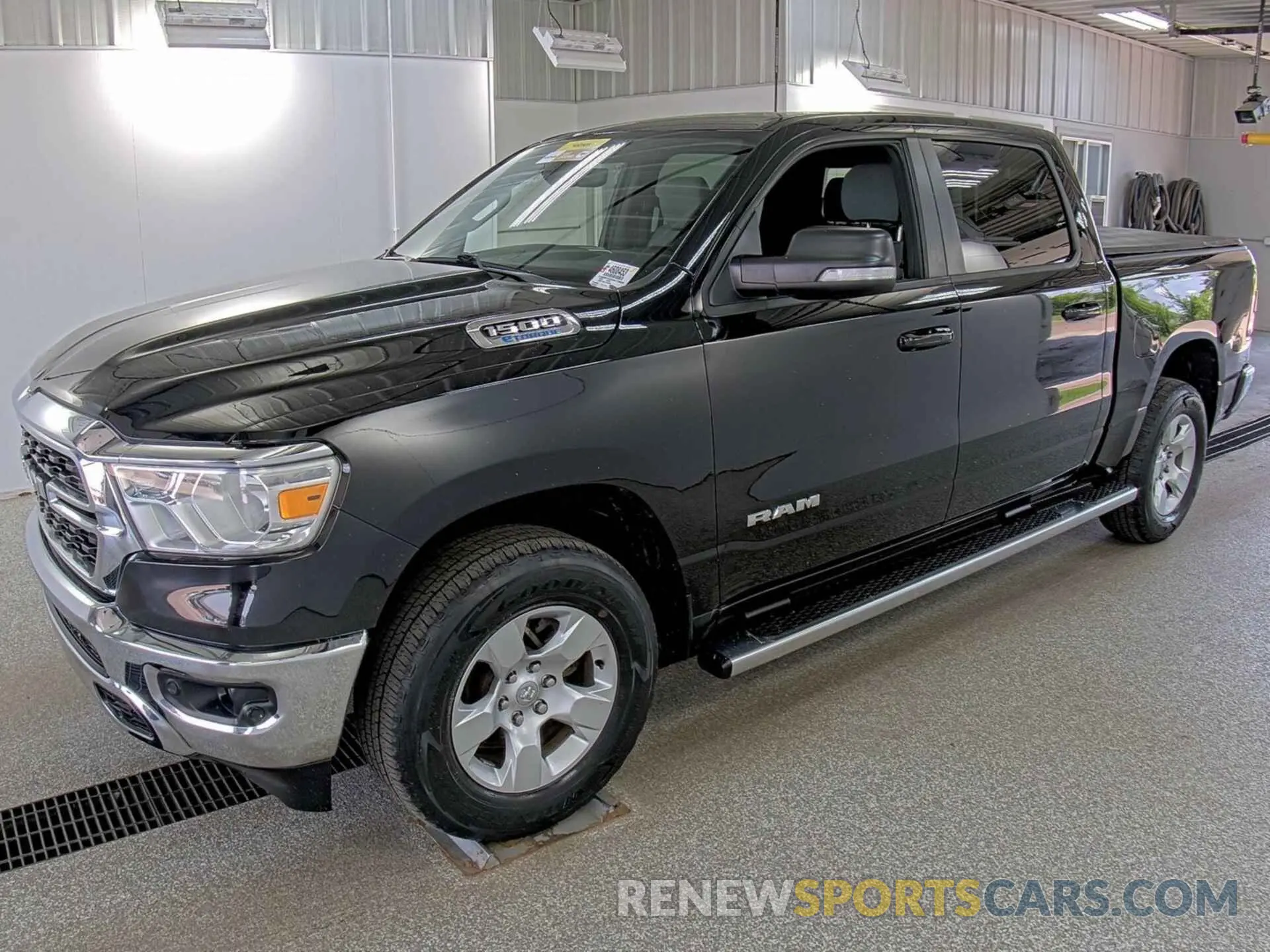 26 Photograph of a damaged car 1C6RRFFG3NN179009 RAM 1500 2022