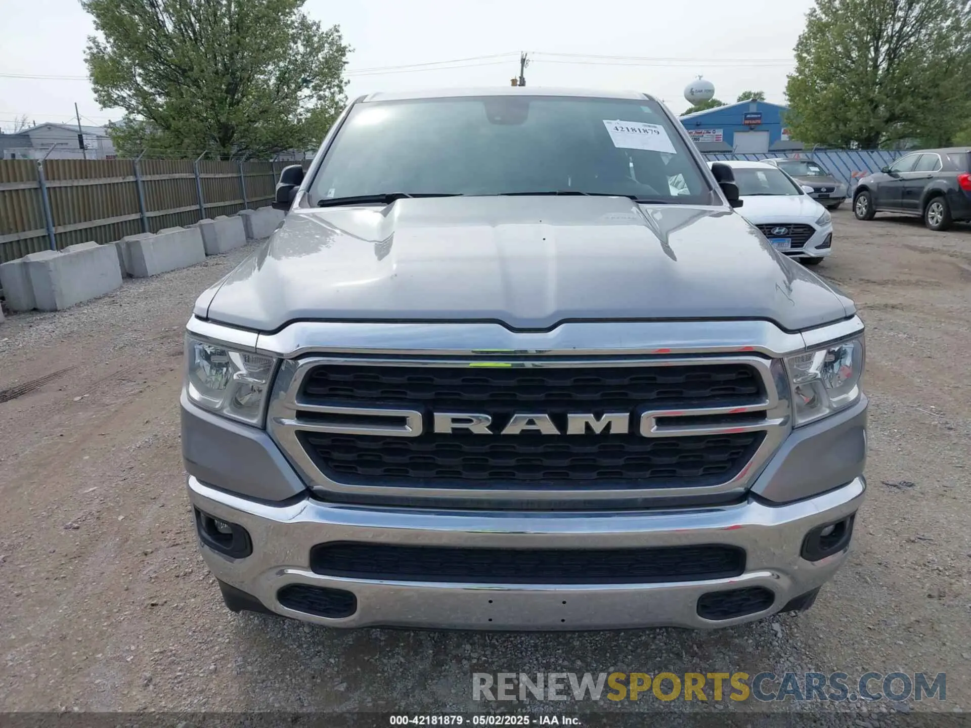 12 Photograph of a damaged car 1C6RRFFG3NN258356 RAM 1500 2022