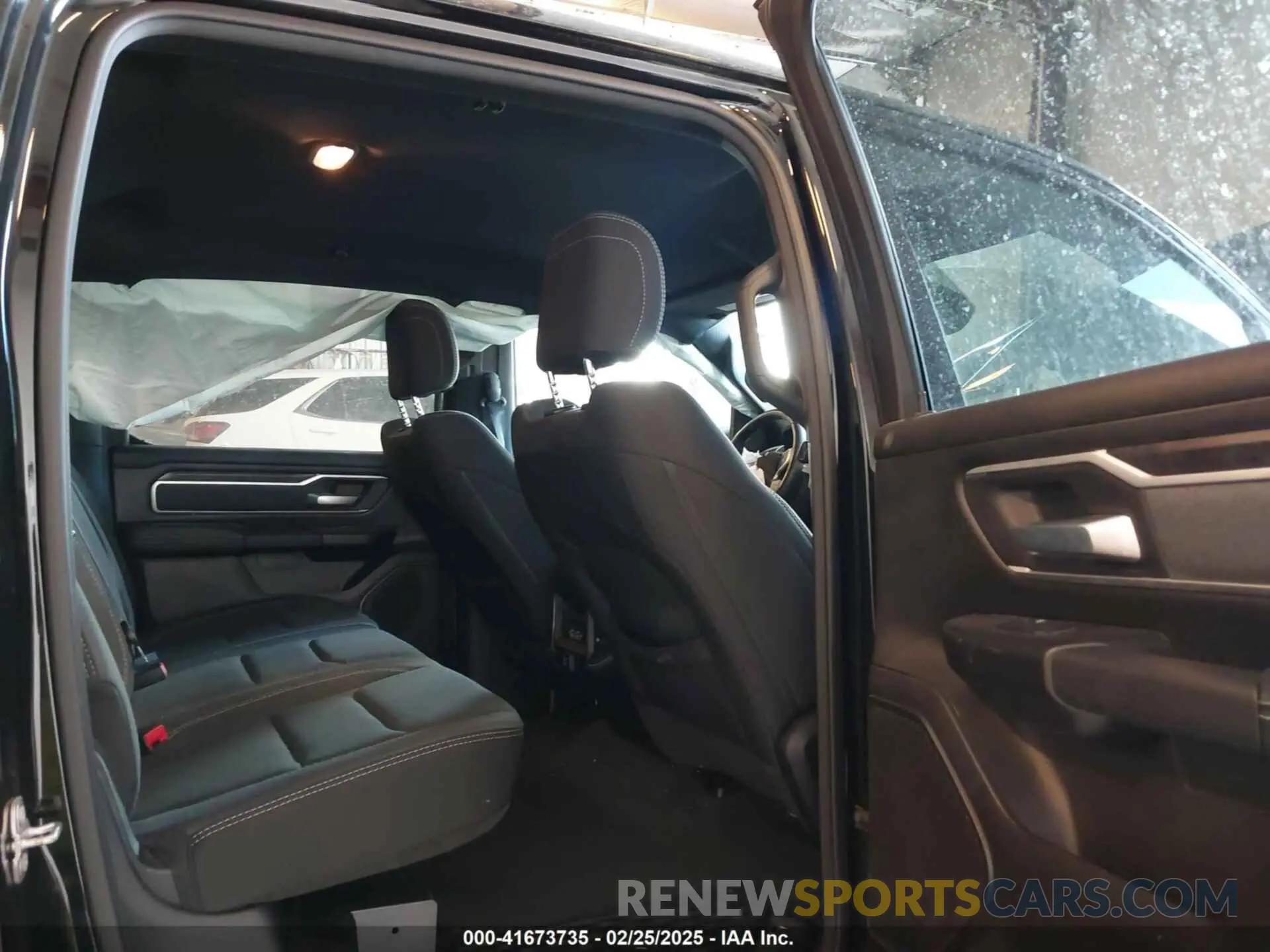8 Photograph of a damaged car 1C6RRFFG3NN345917 RAM 1500 2022