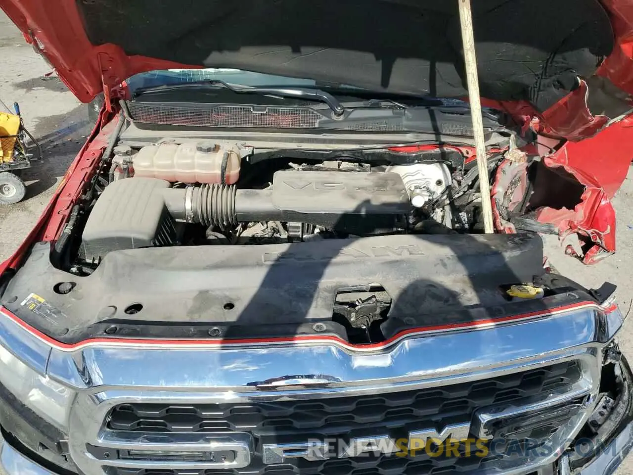 12 Photograph of a damaged car 1C6RRFFG3NN455883 RAM 1500 2022