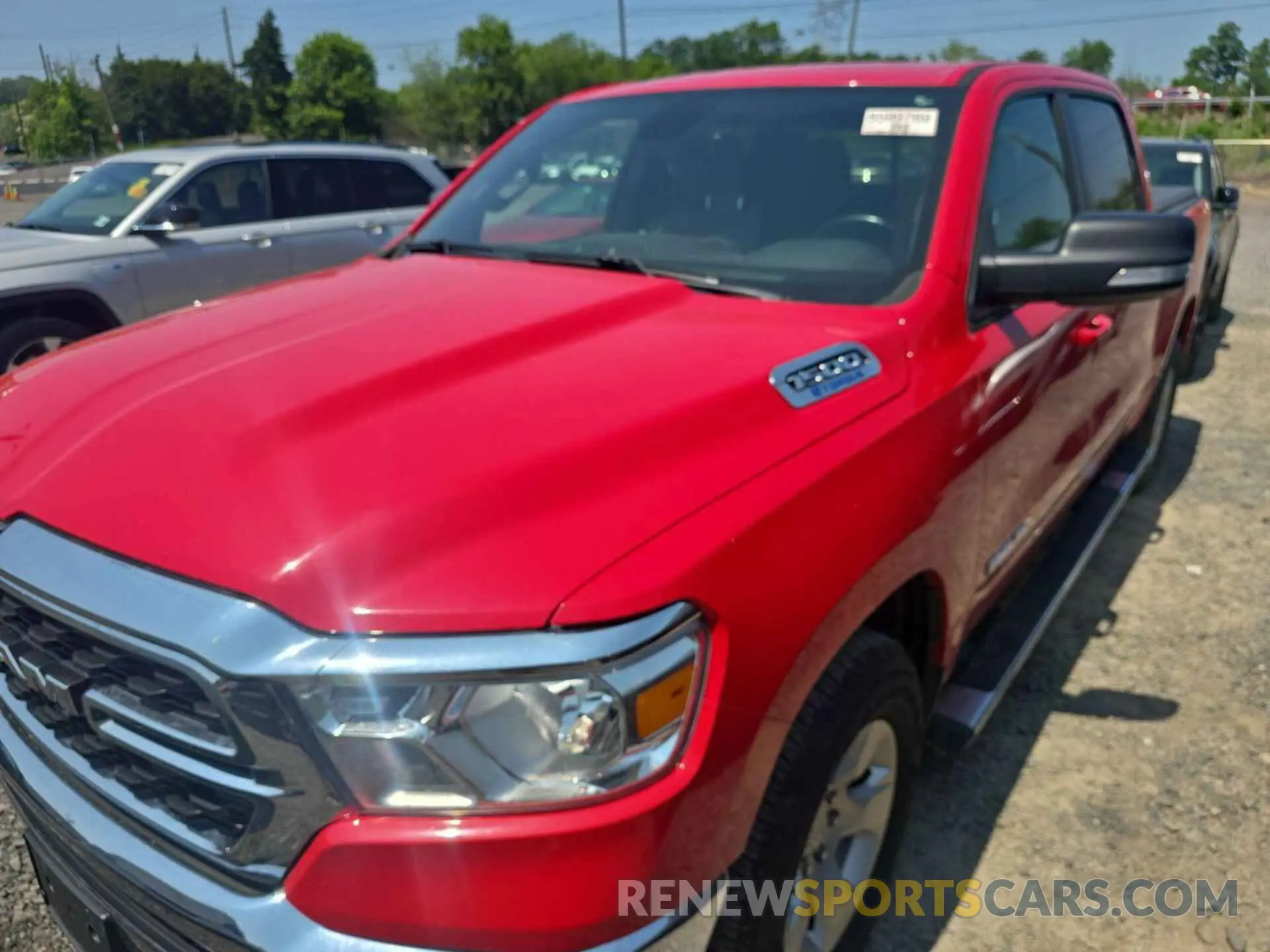 6 Photograph of a damaged car 1C6RRFFG4NN179021 RAM 1500 2022