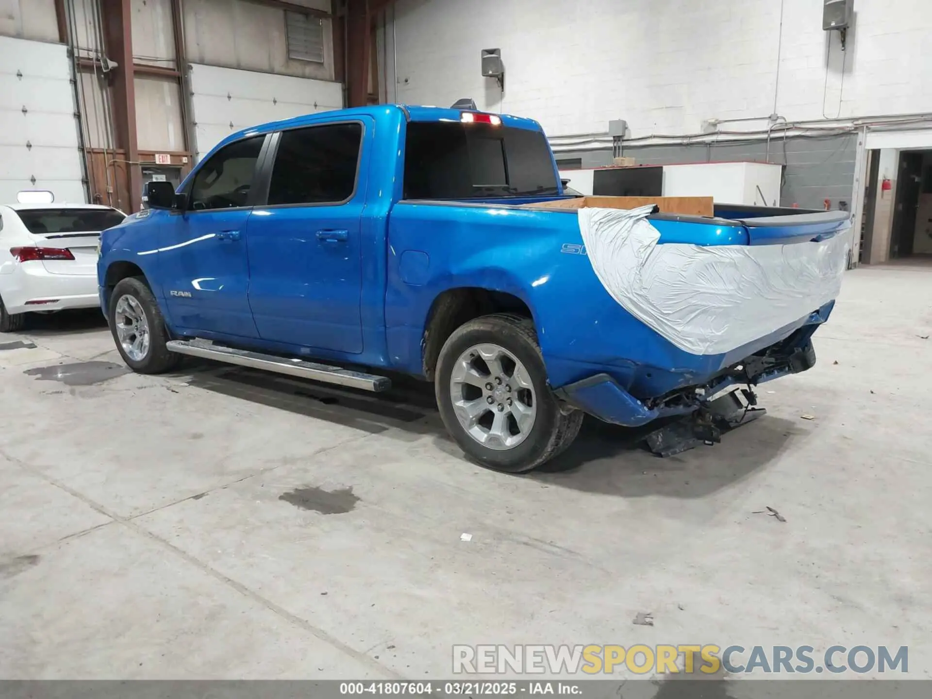 3 Photograph of a damaged car 1C6RRFFG4NN343089 RAM 1500 2022