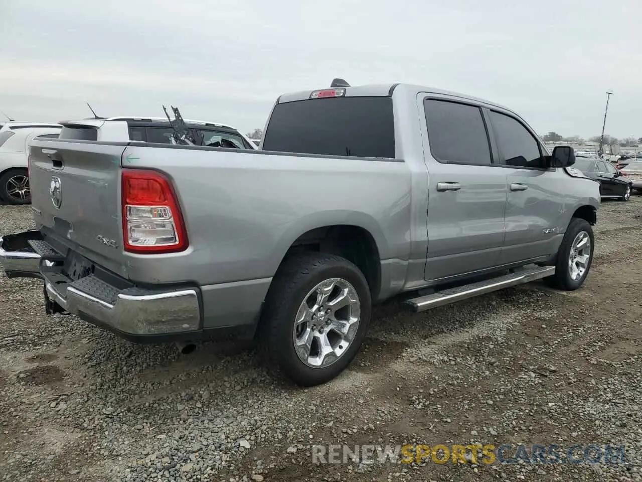3 Photograph of a damaged car 1C6RRFFG4NN347904 RAM 1500 2022