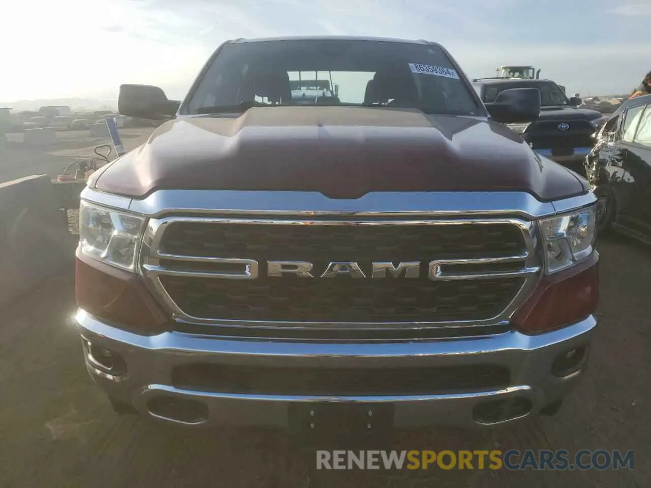 5 Photograph of a damaged car 1C6RRFFG4NN412279 RAM 1500 2022