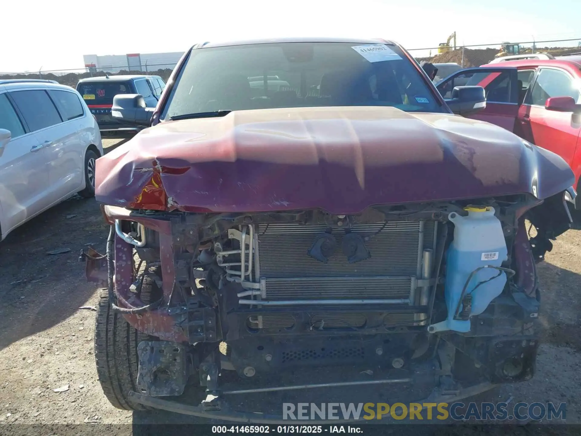 12 Photograph of a damaged car 1C6RRFFG5NN298325 RAM 1500 2022