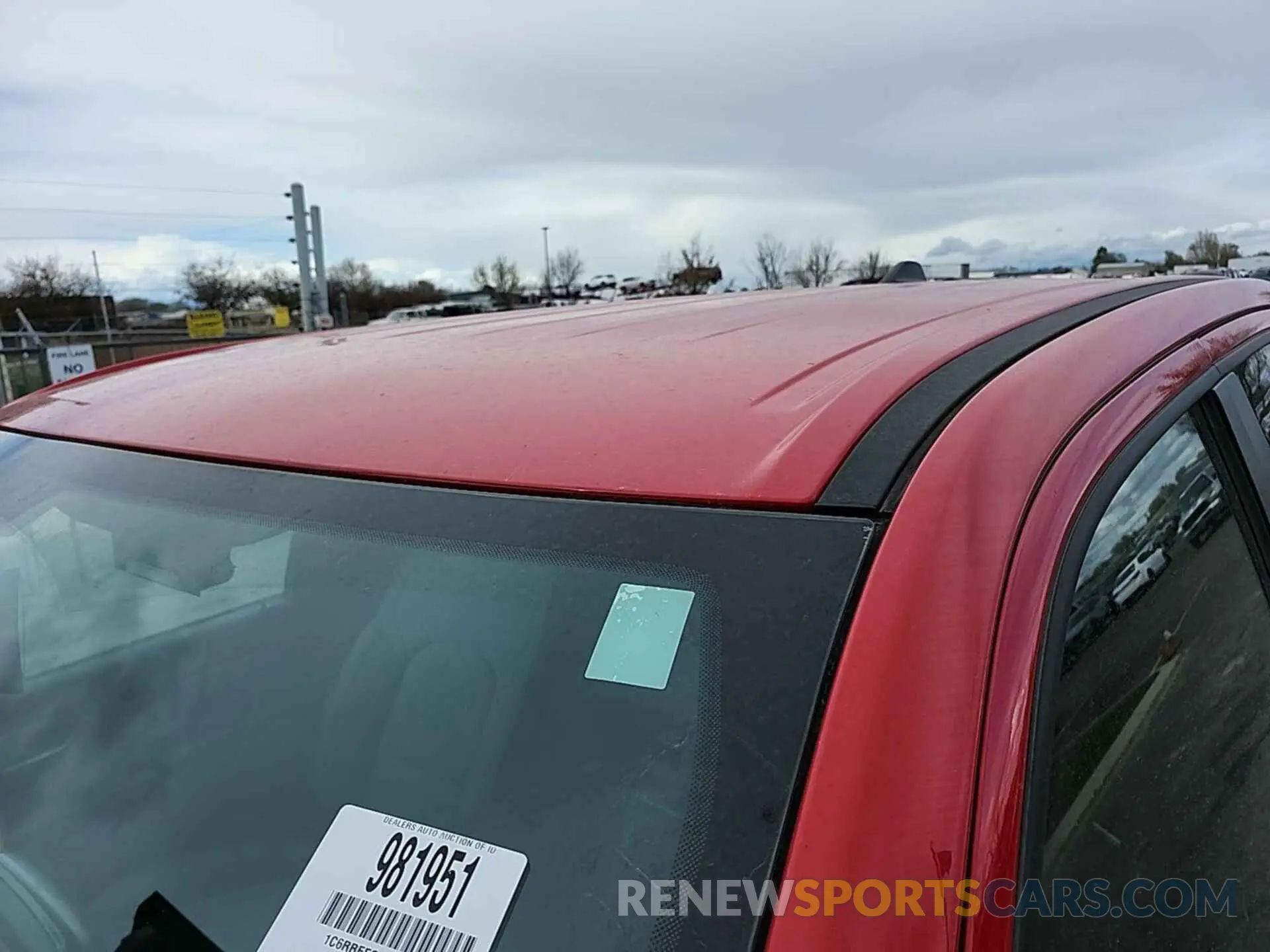 15 Photograph of a damaged car 1C6RRFFG6NN178985 RAM 1500 2022