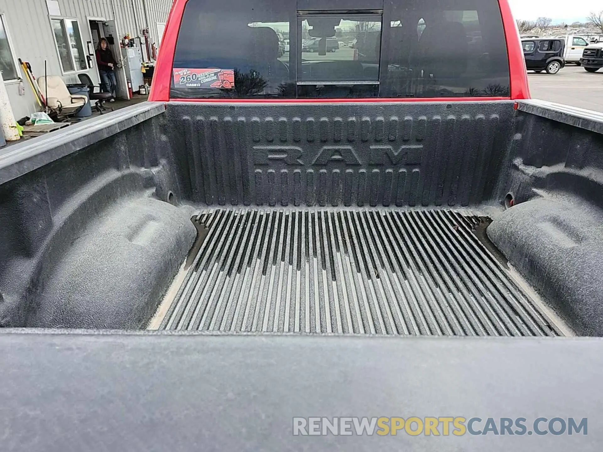 2 Photograph of a damaged car 1C6RRFFG6NN178985 RAM 1500 2022