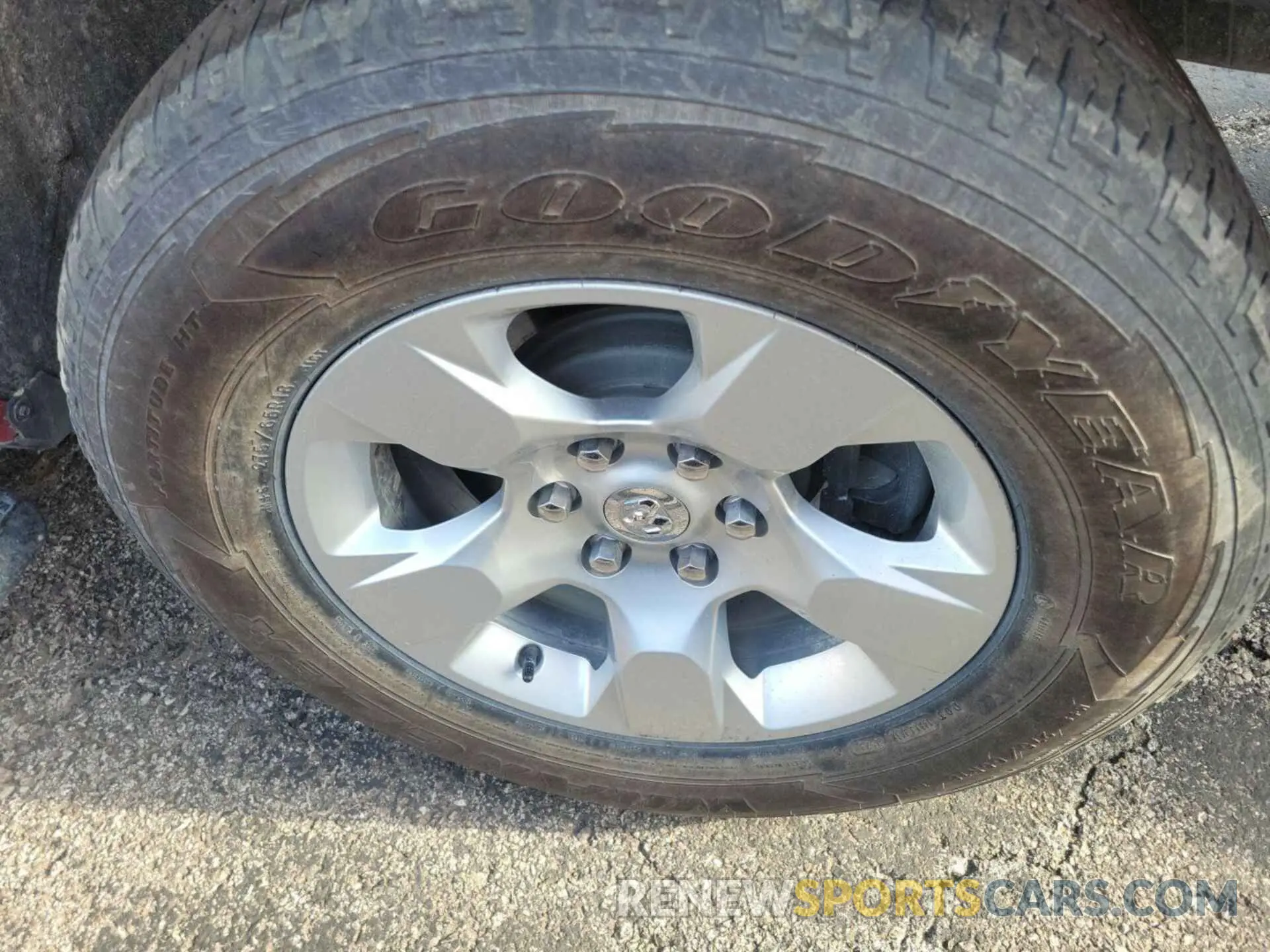 14 Photograph of a damaged car 1C6RRFFG6NN179022 RAM 1500 2022