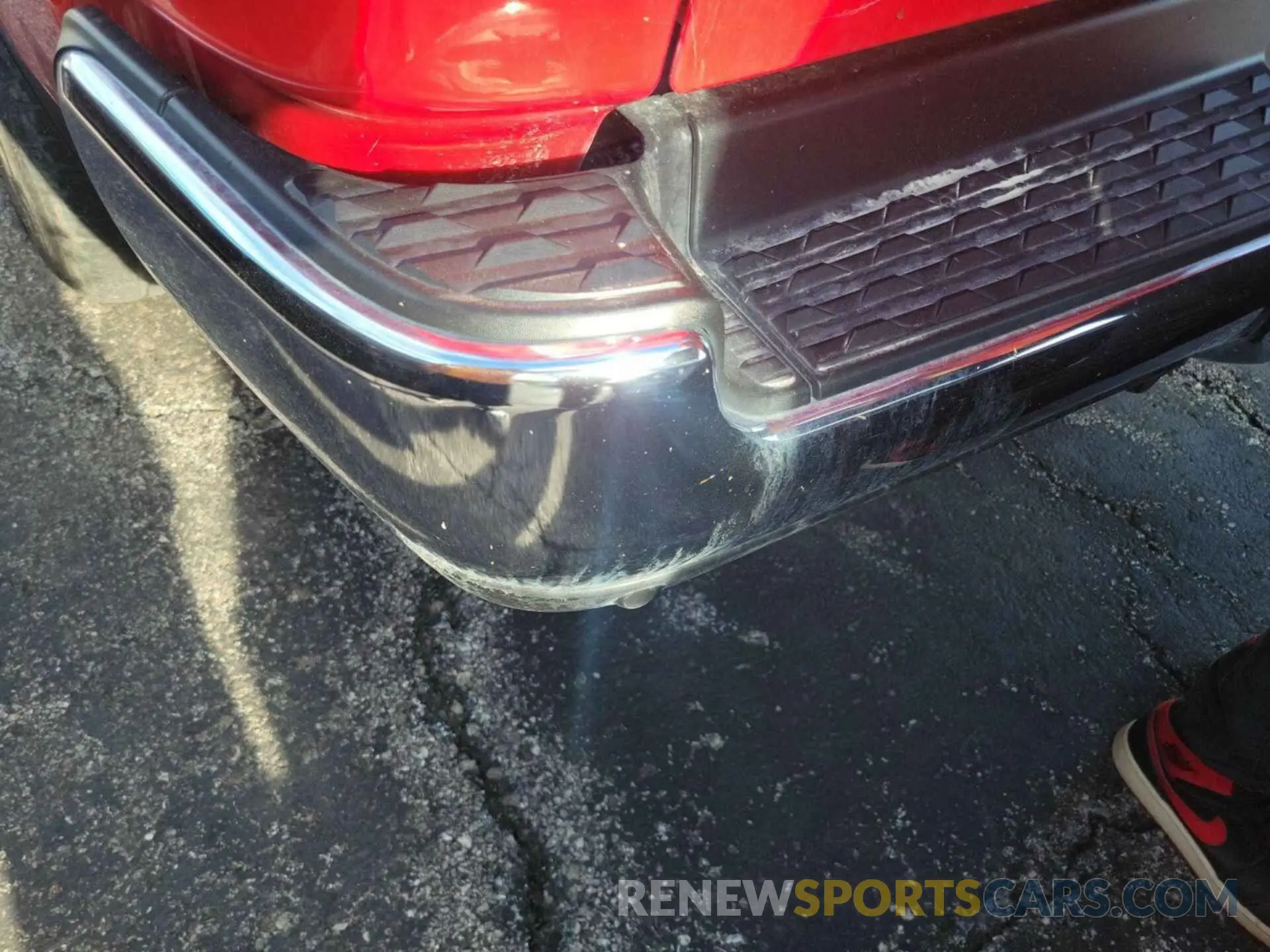 6 Photograph of a damaged car 1C6RRFFG6NN179022 RAM 1500 2022