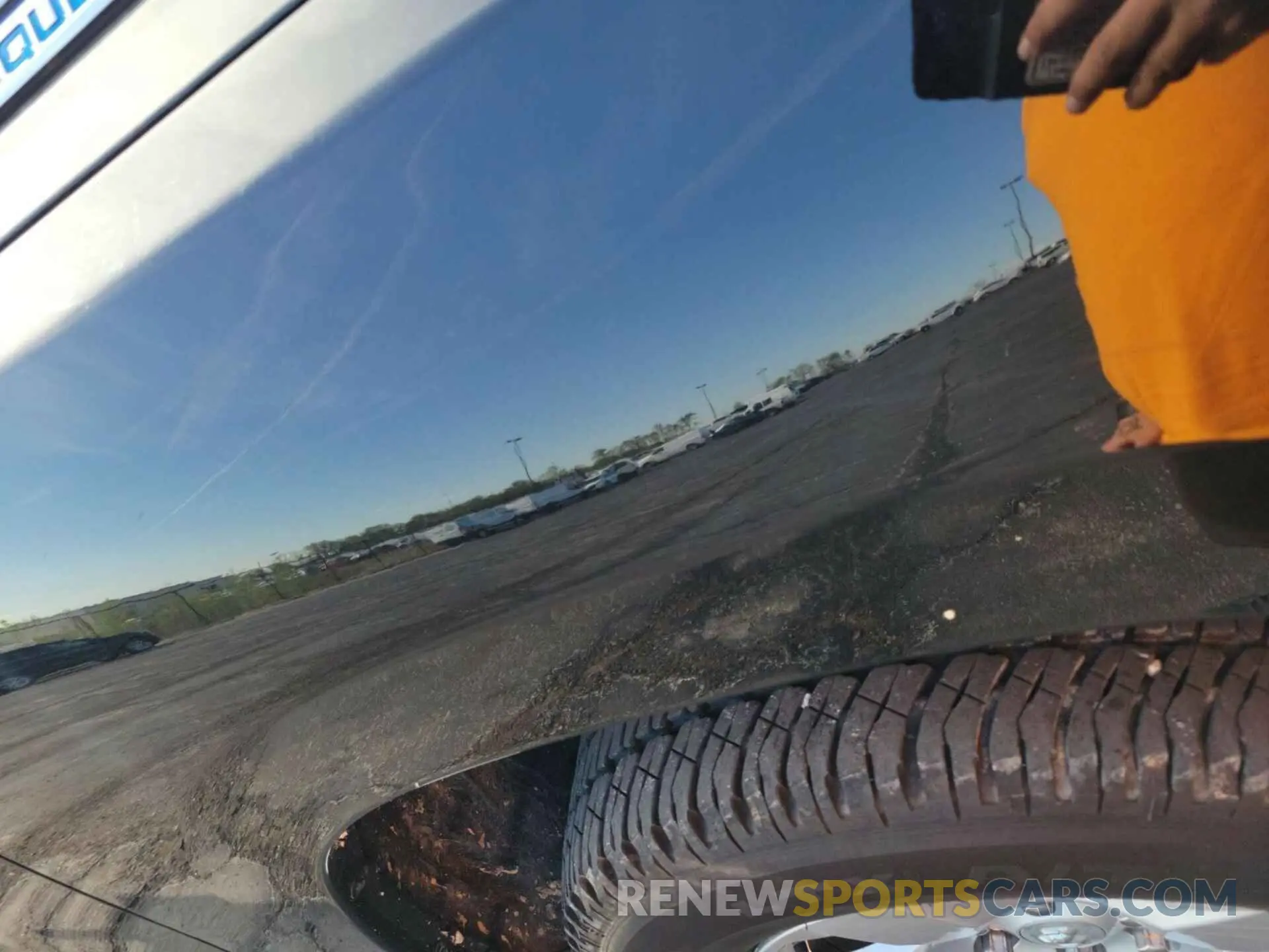 1 Photograph of a damaged car 1C6RRFFG6NN190926 RAM 1500 2022