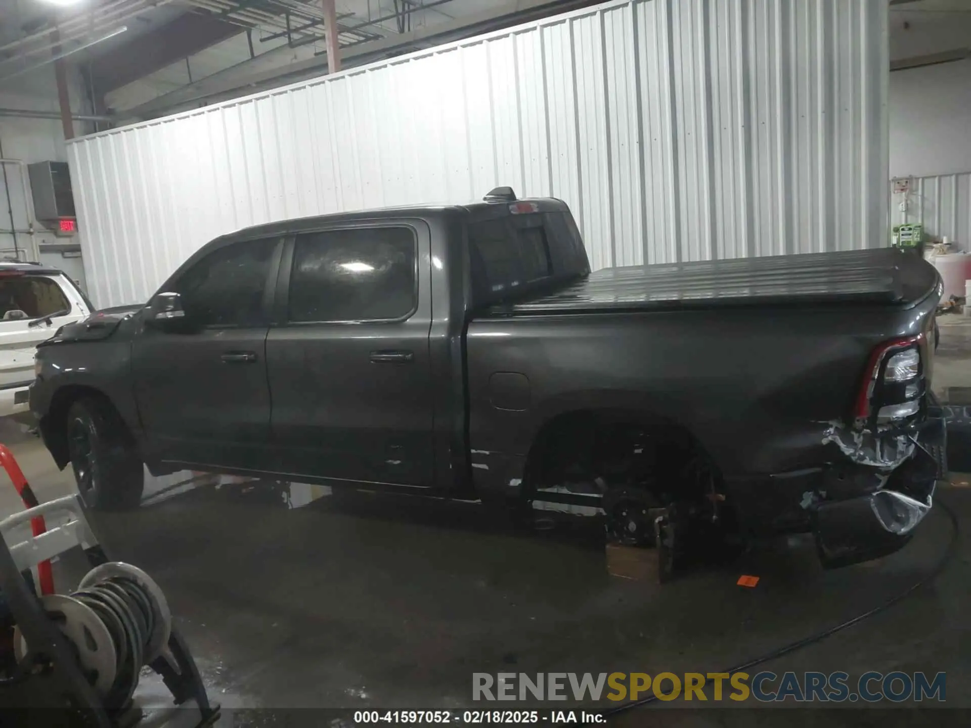 15 Photograph of a damaged car 1C6RRFFG6NN225710 RAM 1500 2022