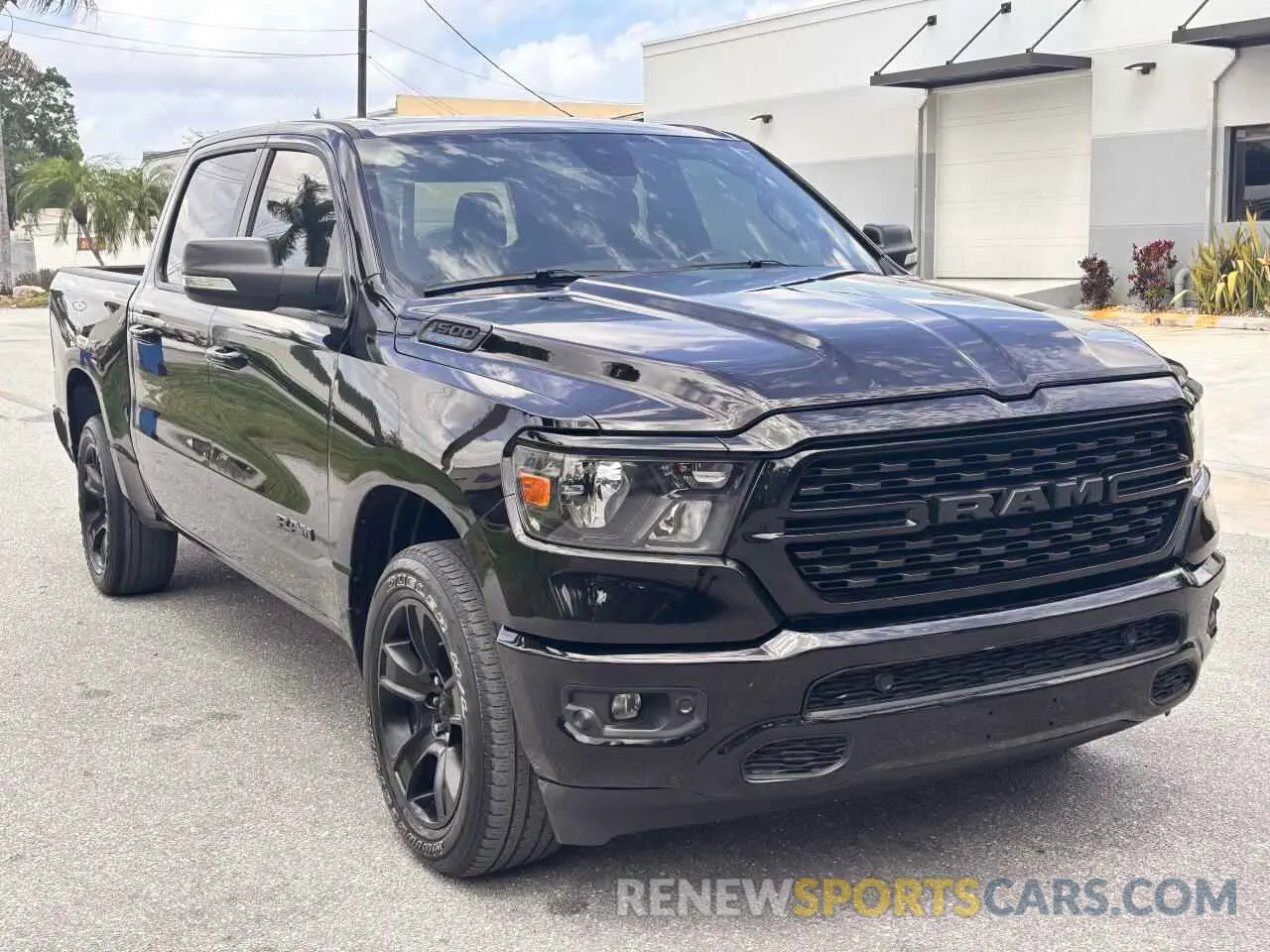 1 Photograph of a damaged car 1C6RRFFG6NN283316 RAM 1500 2022