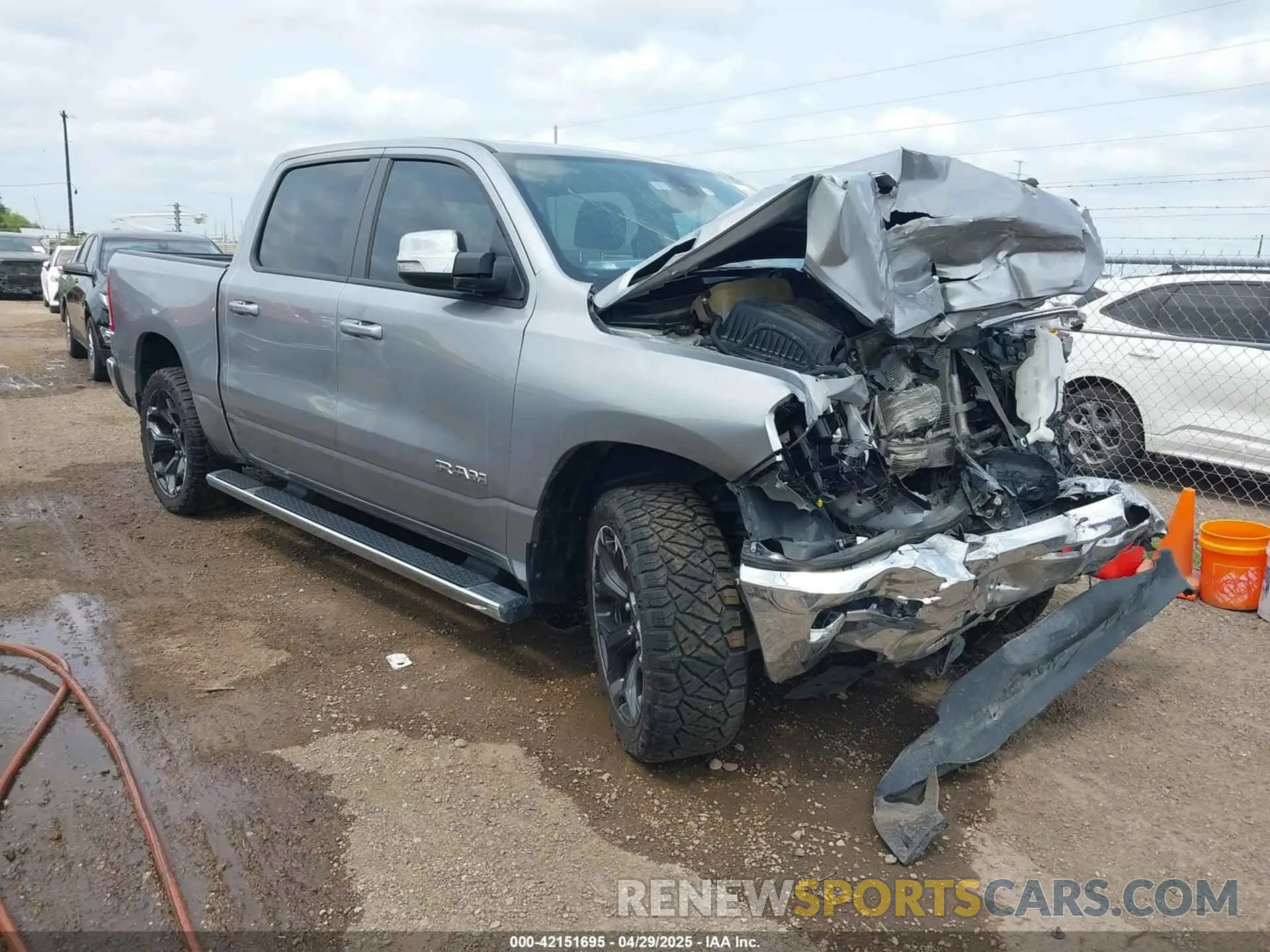 1 Photograph of a damaged car 1C6RRFFG6NN343191 RAM 1500 2022