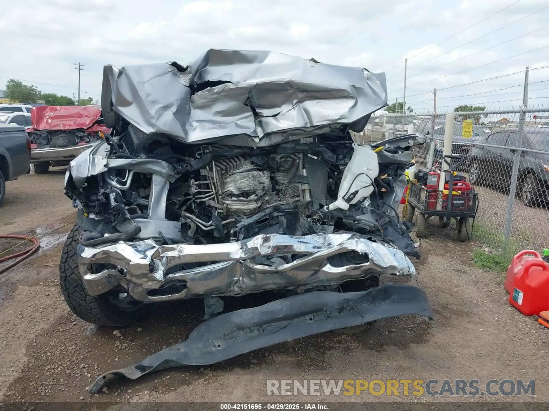 12 Photograph of a damaged car 1C6RRFFG6NN343191 RAM 1500 2022