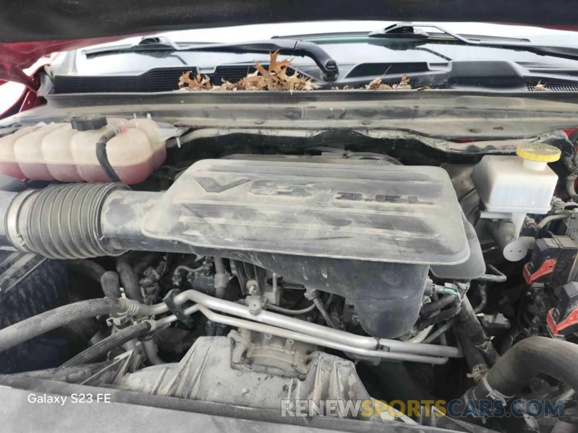1 Photograph of a damaged car 1C6RRFFG7NN179000 RAM 1500 2022