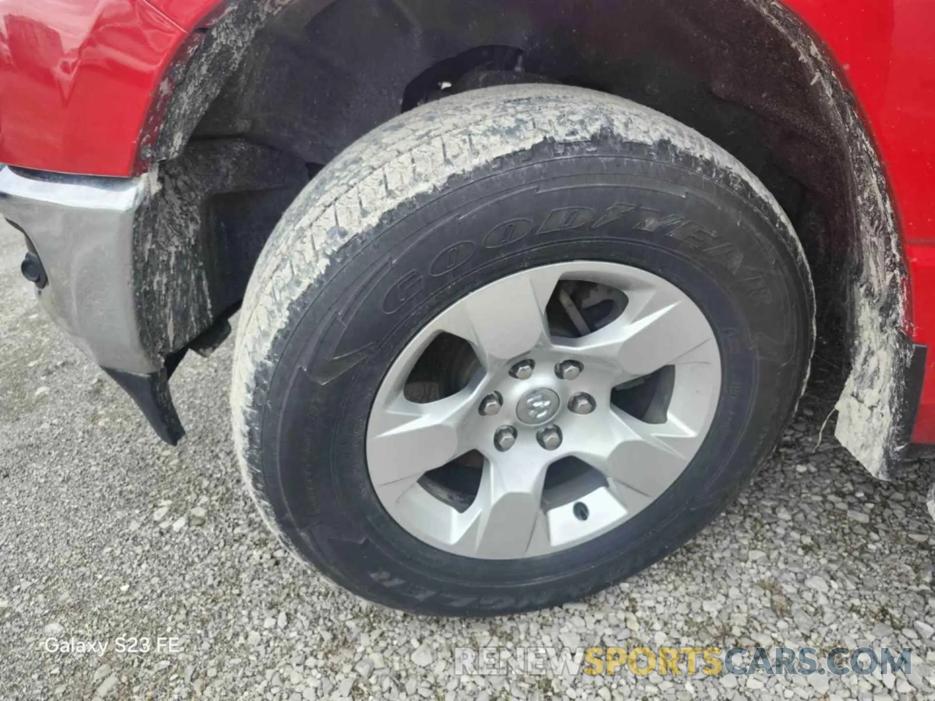6 Photograph of a damaged car 1C6RRFFG7NN179000 RAM 1500 2022