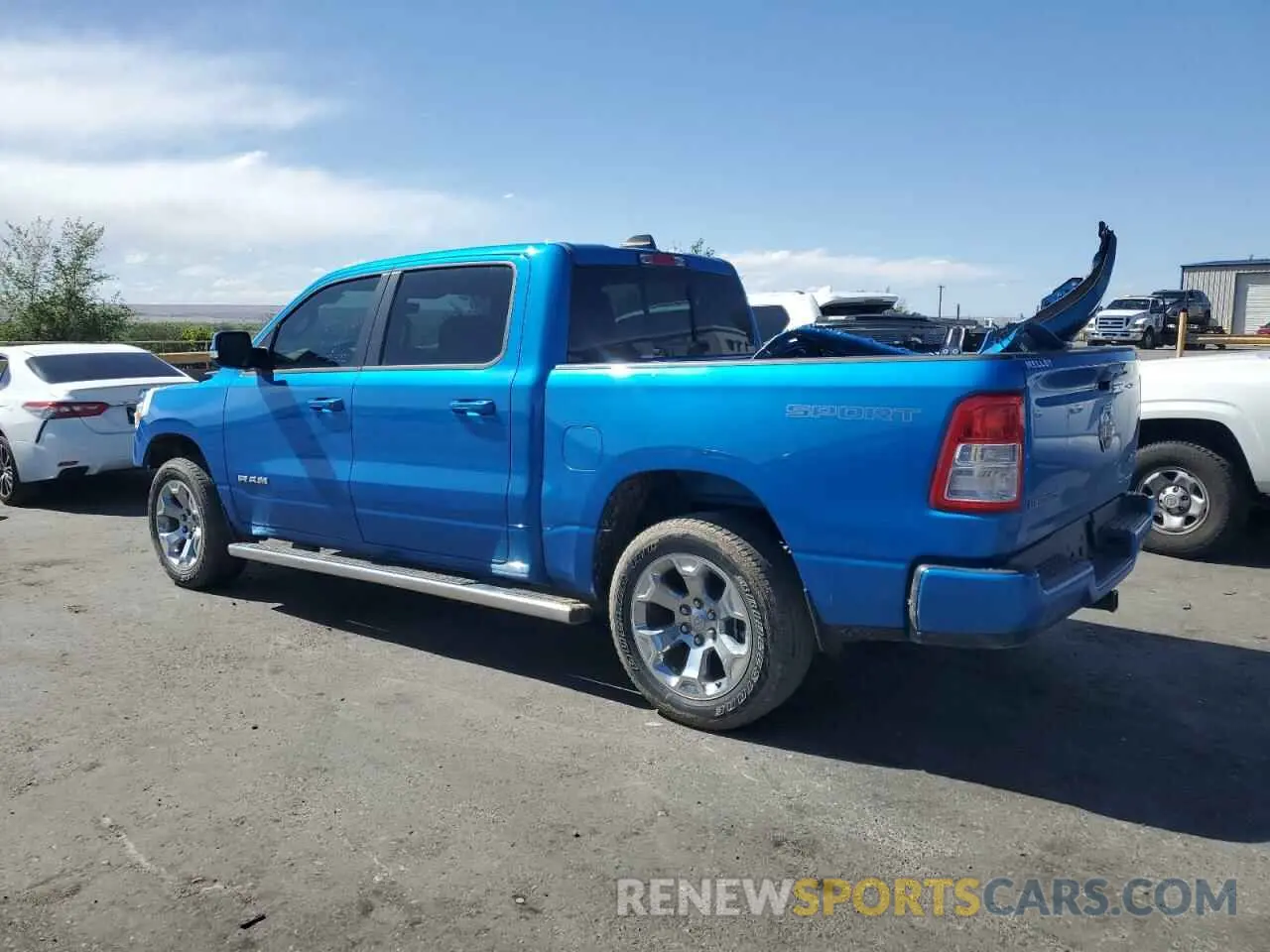 2 Photograph of a damaged car 1C6RRFFG7NN419002 RAM 1500 2022