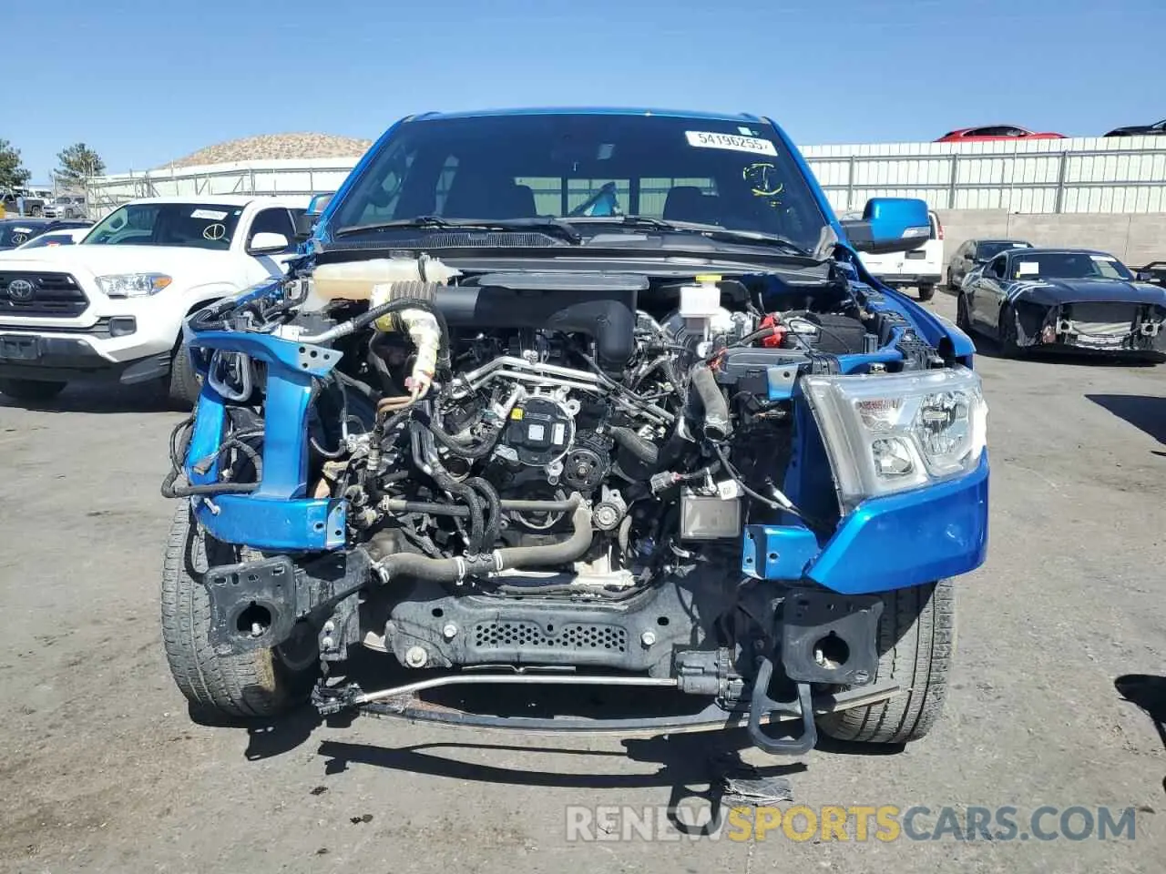 5 Photograph of a damaged car 1C6RRFFG7NN419002 RAM 1500 2022
