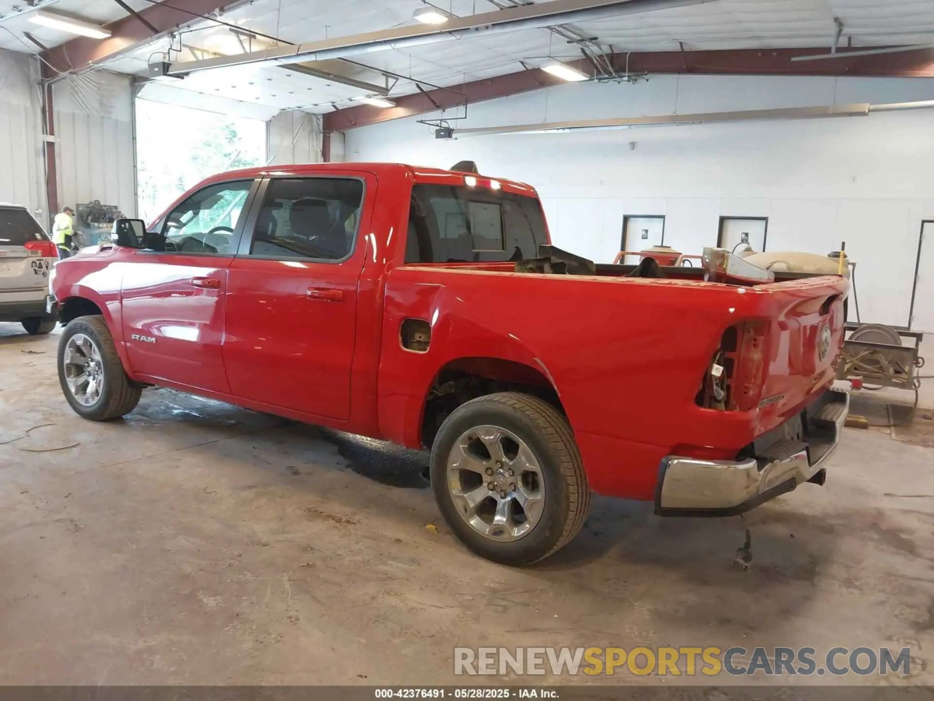 3 Photograph of a damaged car 1C6RRFFG7NN455417 RAM 1500 2022