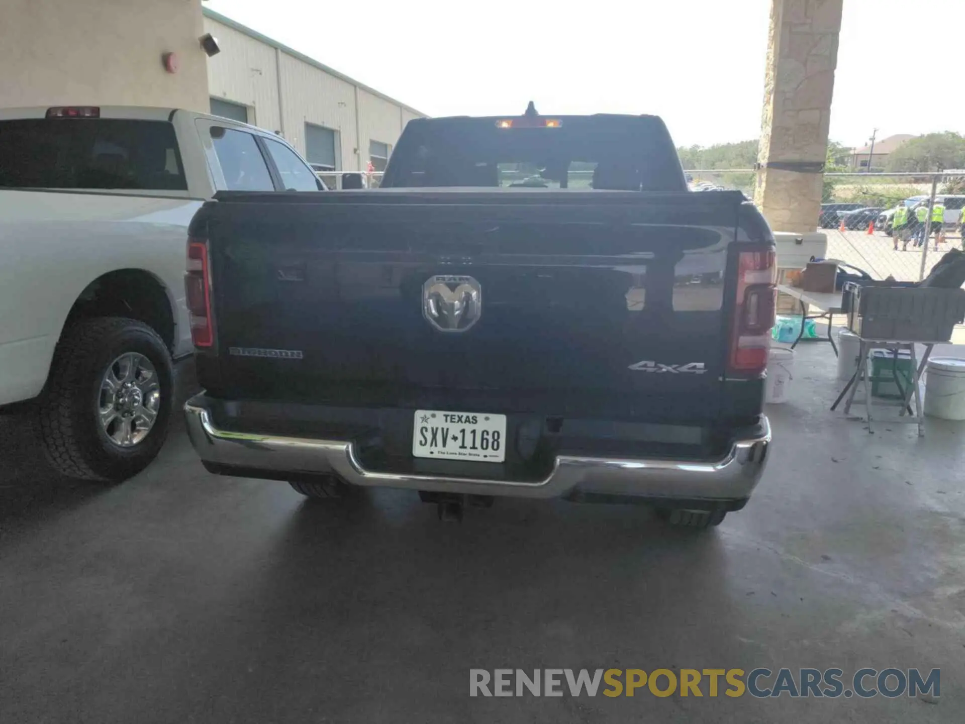 19 Photograph of a damaged car 1C6RRFFG8NN190930 RAM 1500 2022