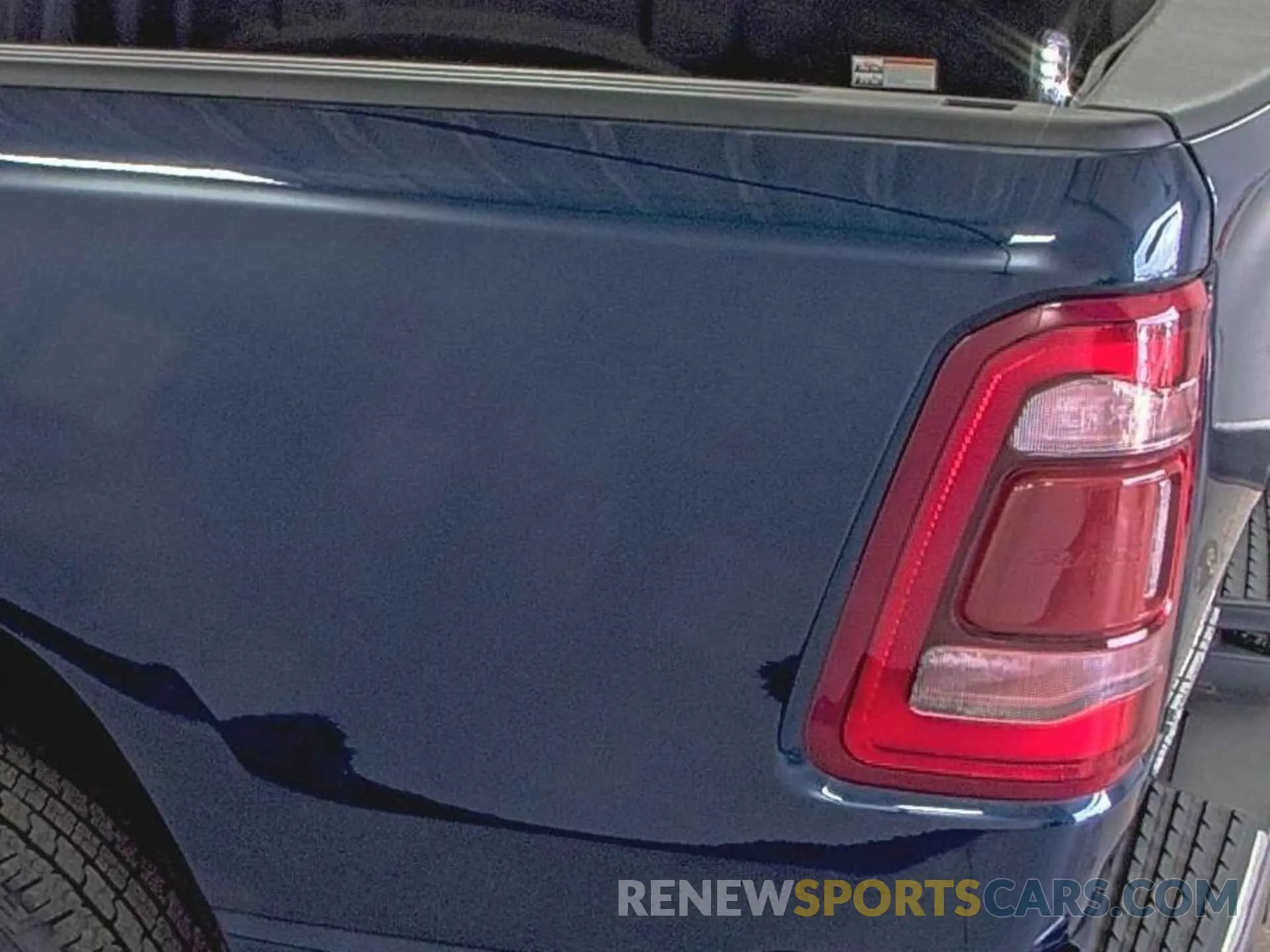 2 Photograph of a damaged car 1C6RRFFG9NN179032 RAM 1500 2022